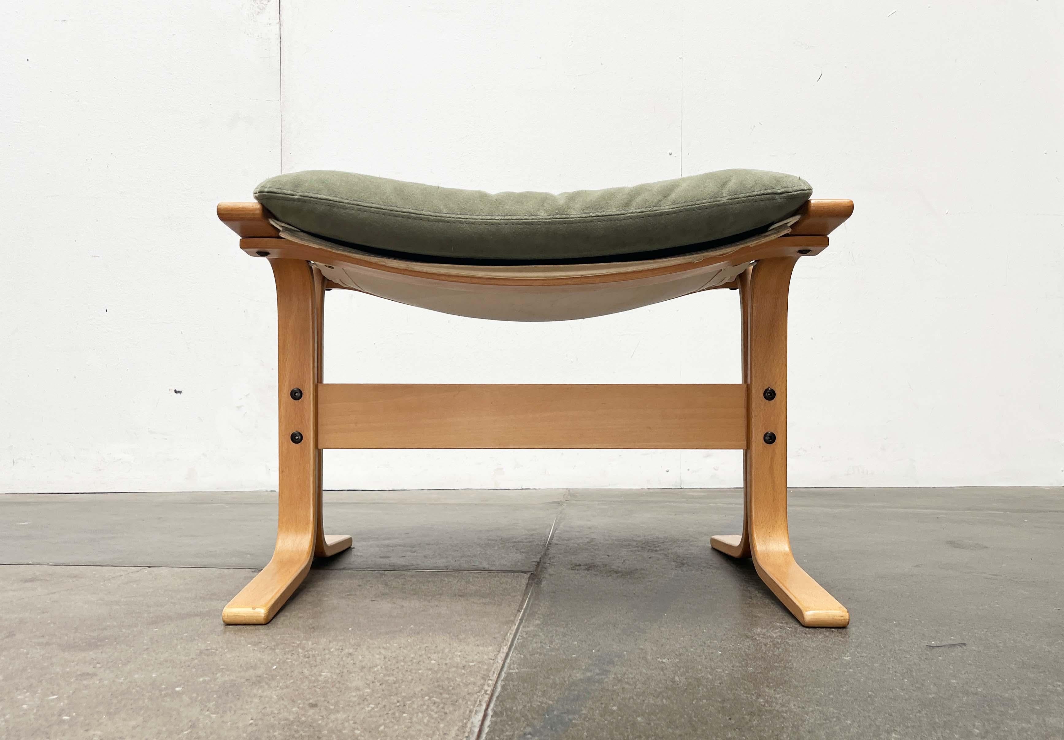 Sgabello Siesta moderno di metà secolo Greene & Greene in pelle nubuk Ingmar Relling Westnofa in vendita 9