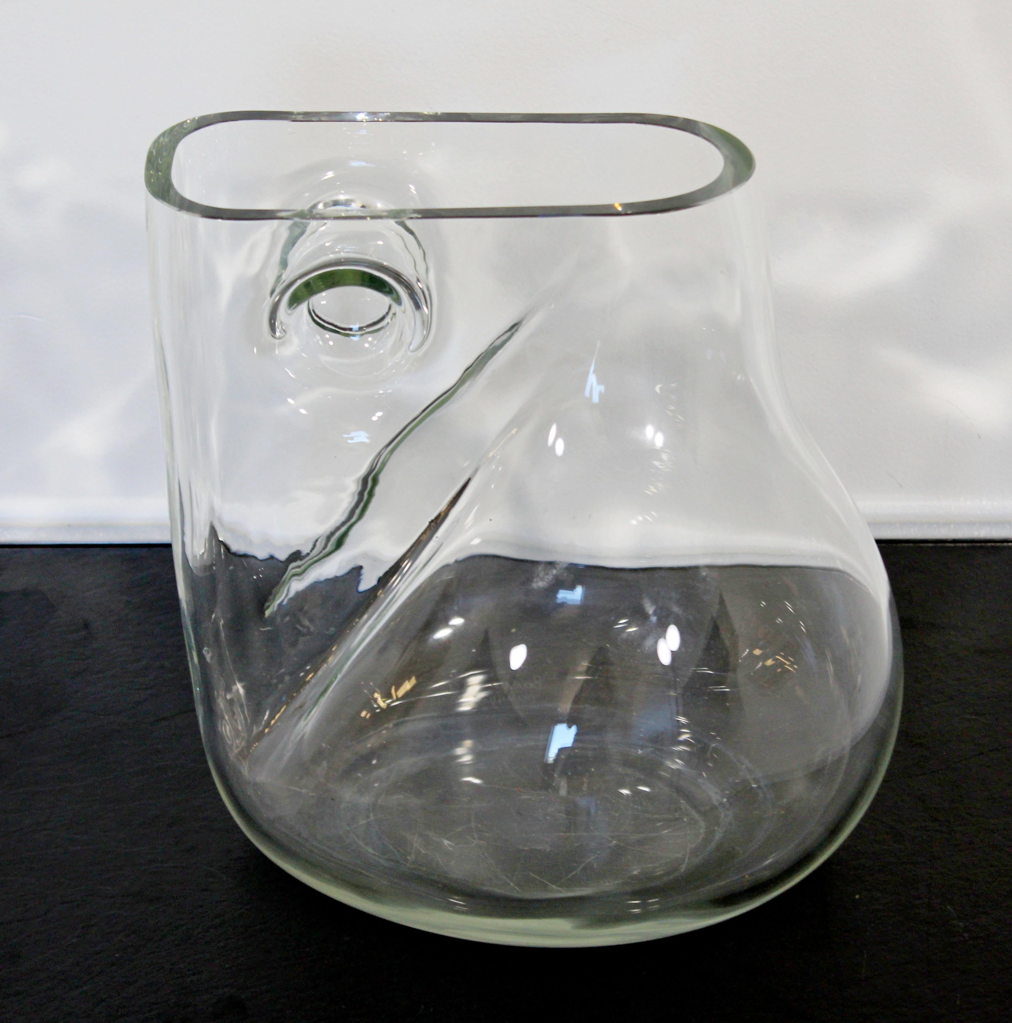 For your consideration is a stunning, Murano glass art vase or pitcher, signed by Alfredo Barbini, made in Italy. In excellent condition. The dimensions are 10