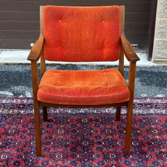 Mid-Century Modern Signed Gunlocke Sculpted Walnut Armchair