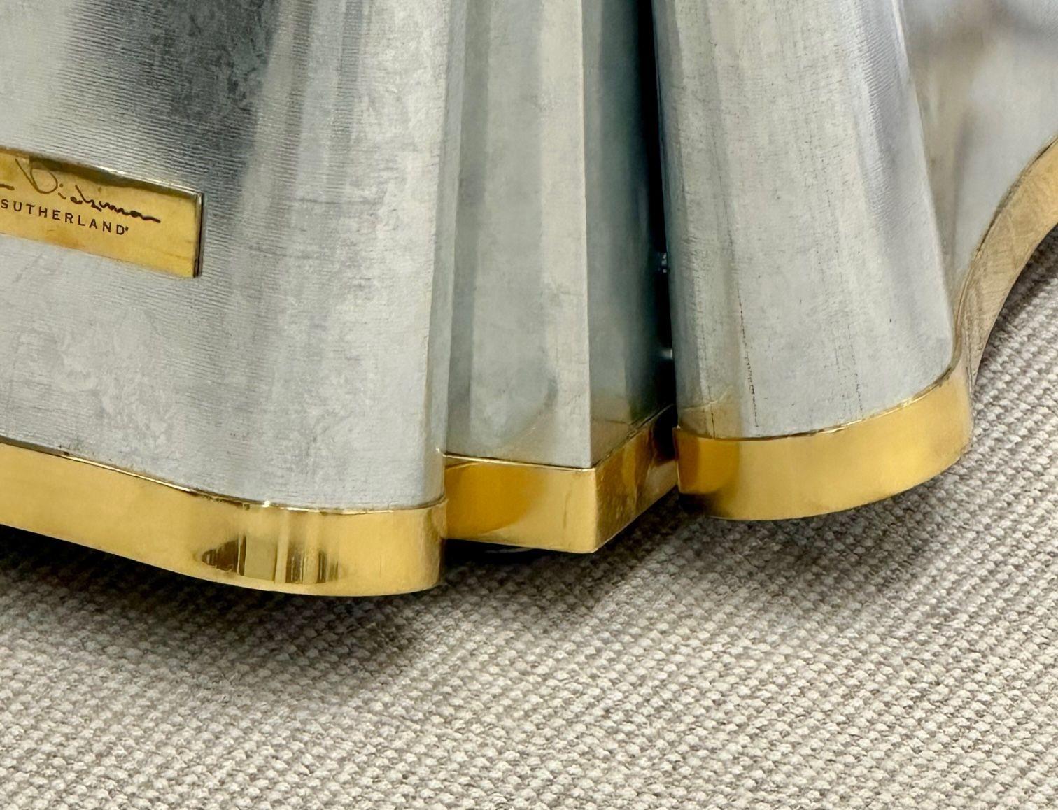 John Dickinson, Sutherland, table d'appoint moderne drapée en acier galvanisé, années 2000 en vente 2