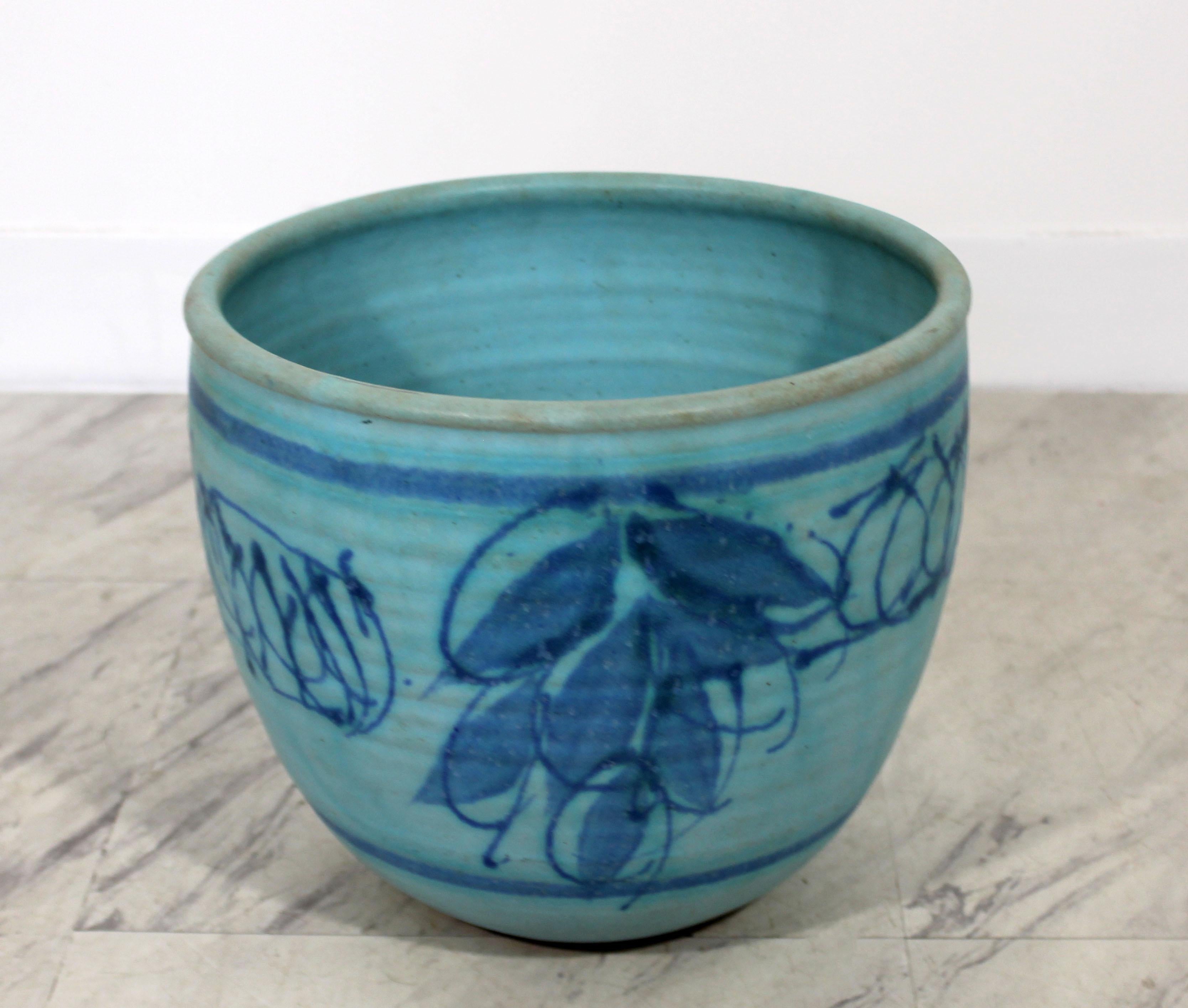 American Mid-Century Modern Signed J.T. Abernathy Blue Glazed Ceramic Pot, 1960s