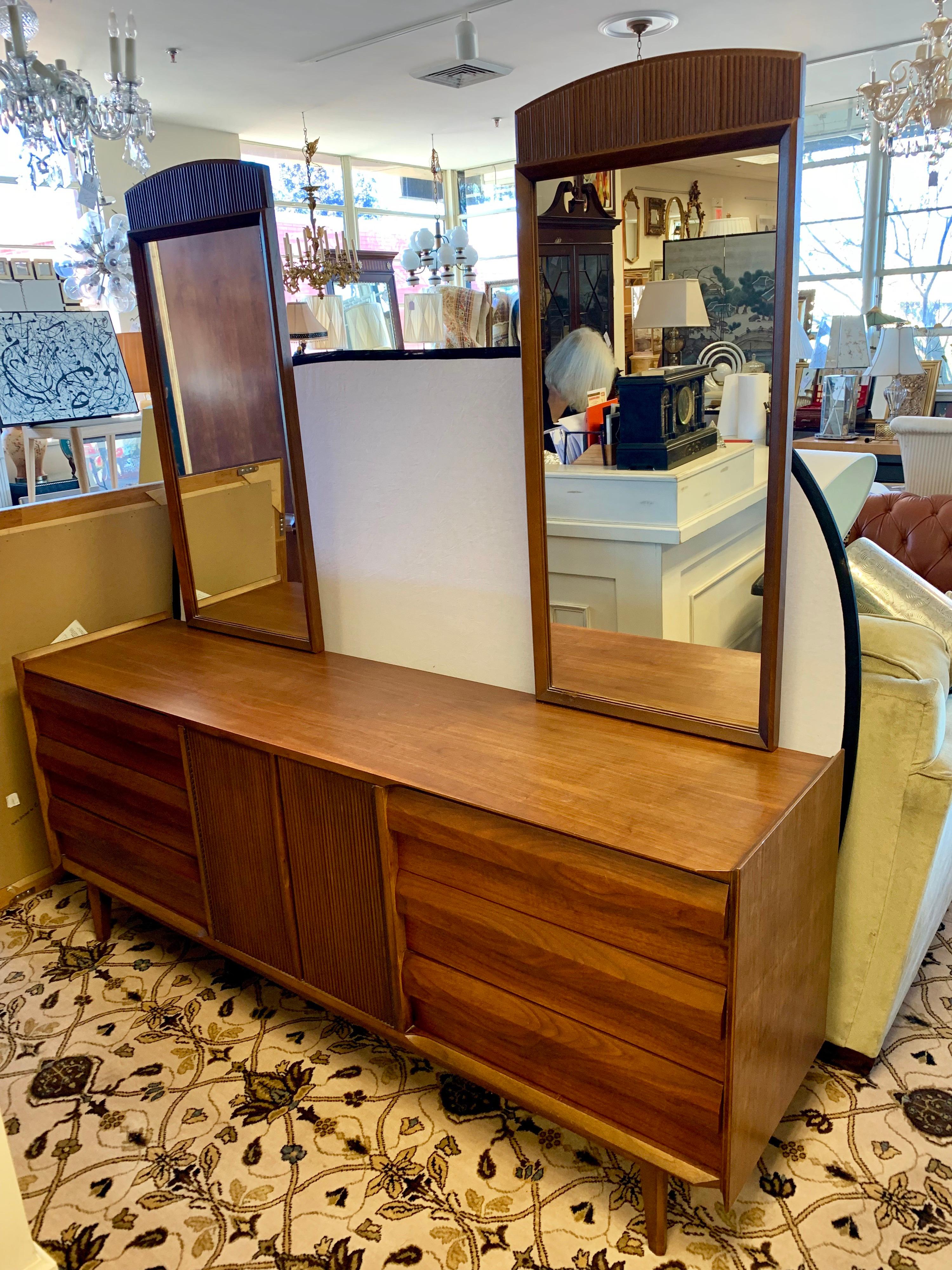 Stunning authentic Lane Altavista dresser with dual matching mirrors which can be unattached with ease.
You will see this piece retail online for up to $9500.00 but not through RH. A truly iconic piece of midcentury, American made, furniture. What