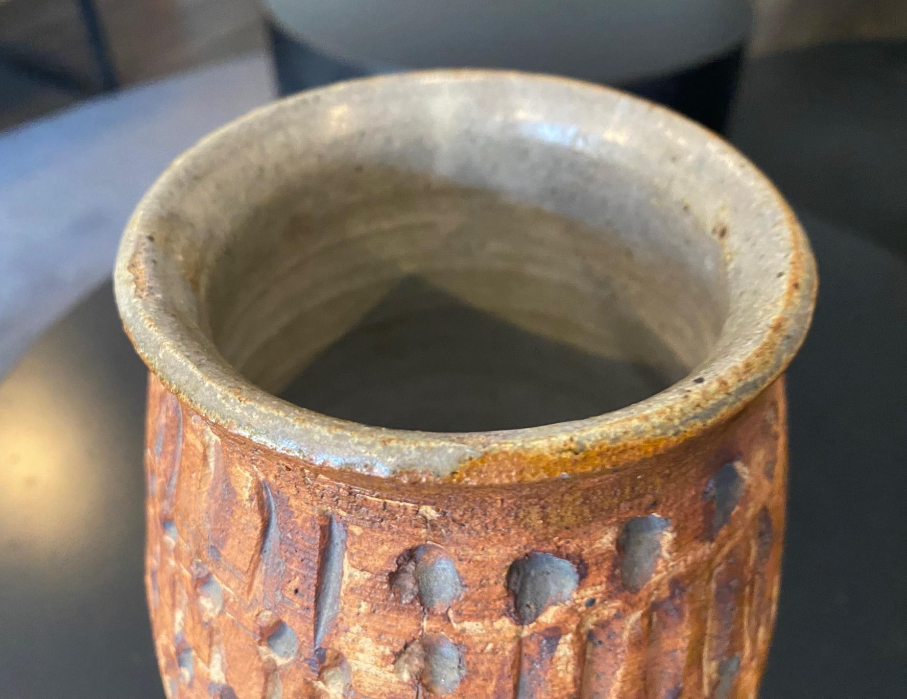 Mid Century Modern Signed Large Heavy Stoneware California Studio Pottery Vase For Sale 5