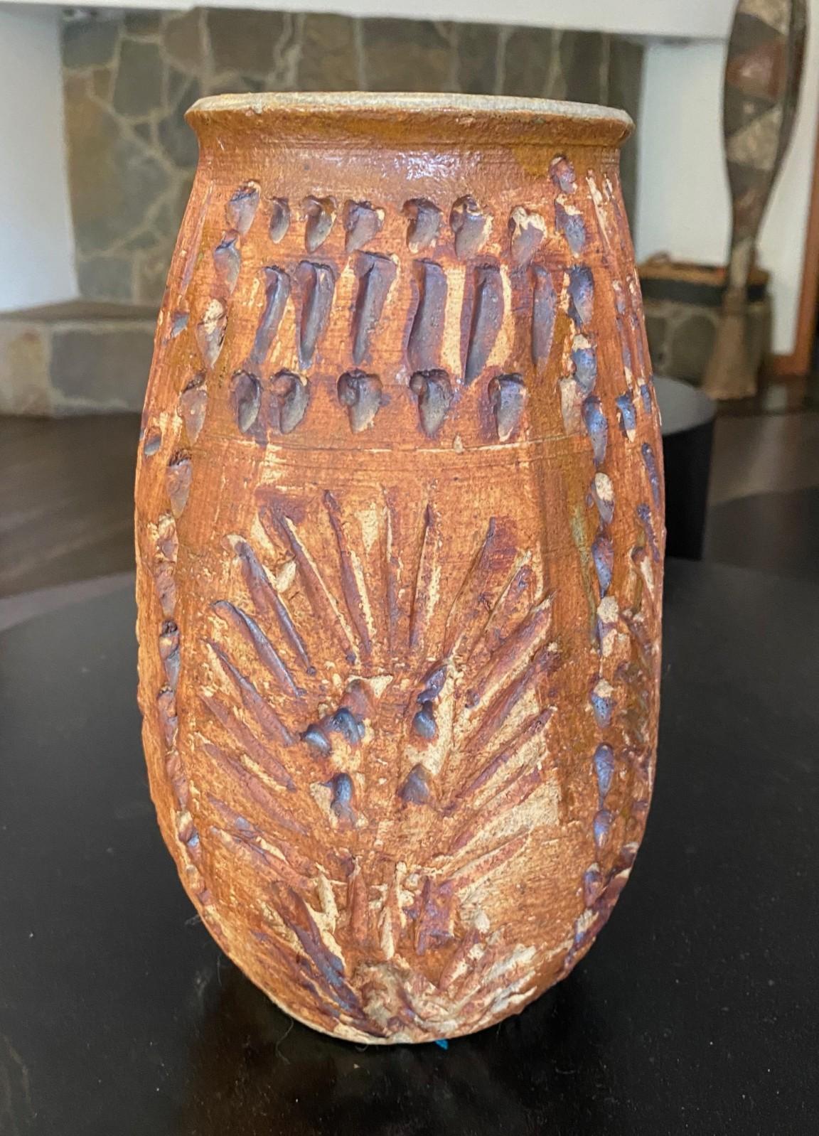 A wonderfully designed and quite engaging large , heavy, substantial Mid-Century Modern stoneware vase reminiscent of works by West Coast California potters/artists Otto and Vivika Heino, Robert Maxwell and David Cressey of Earthgender Studio