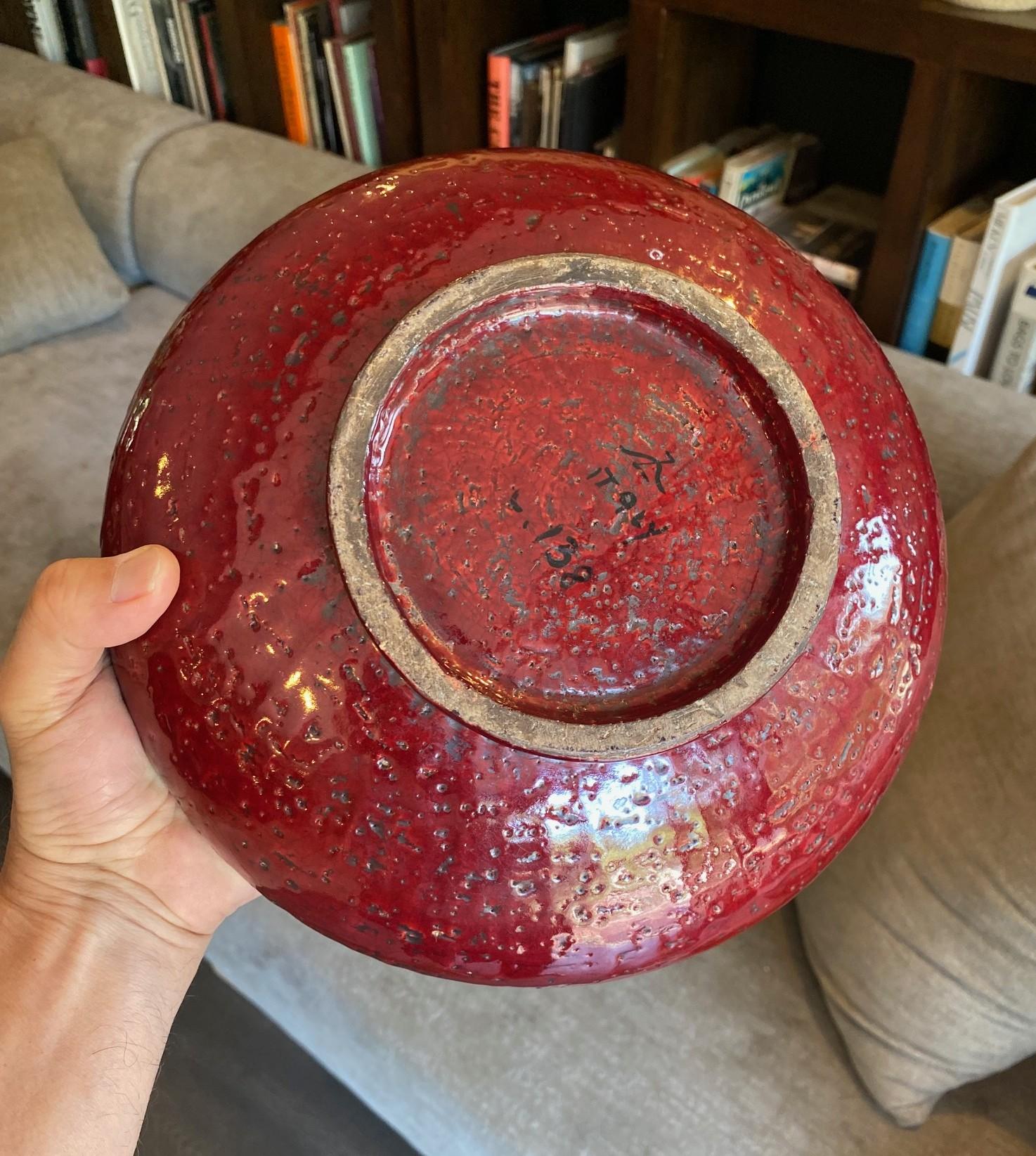 Mid-Century Modern Signed Oxblood Glazed Italian Pottery Bowl Likely Aldo Londi For Sale 14