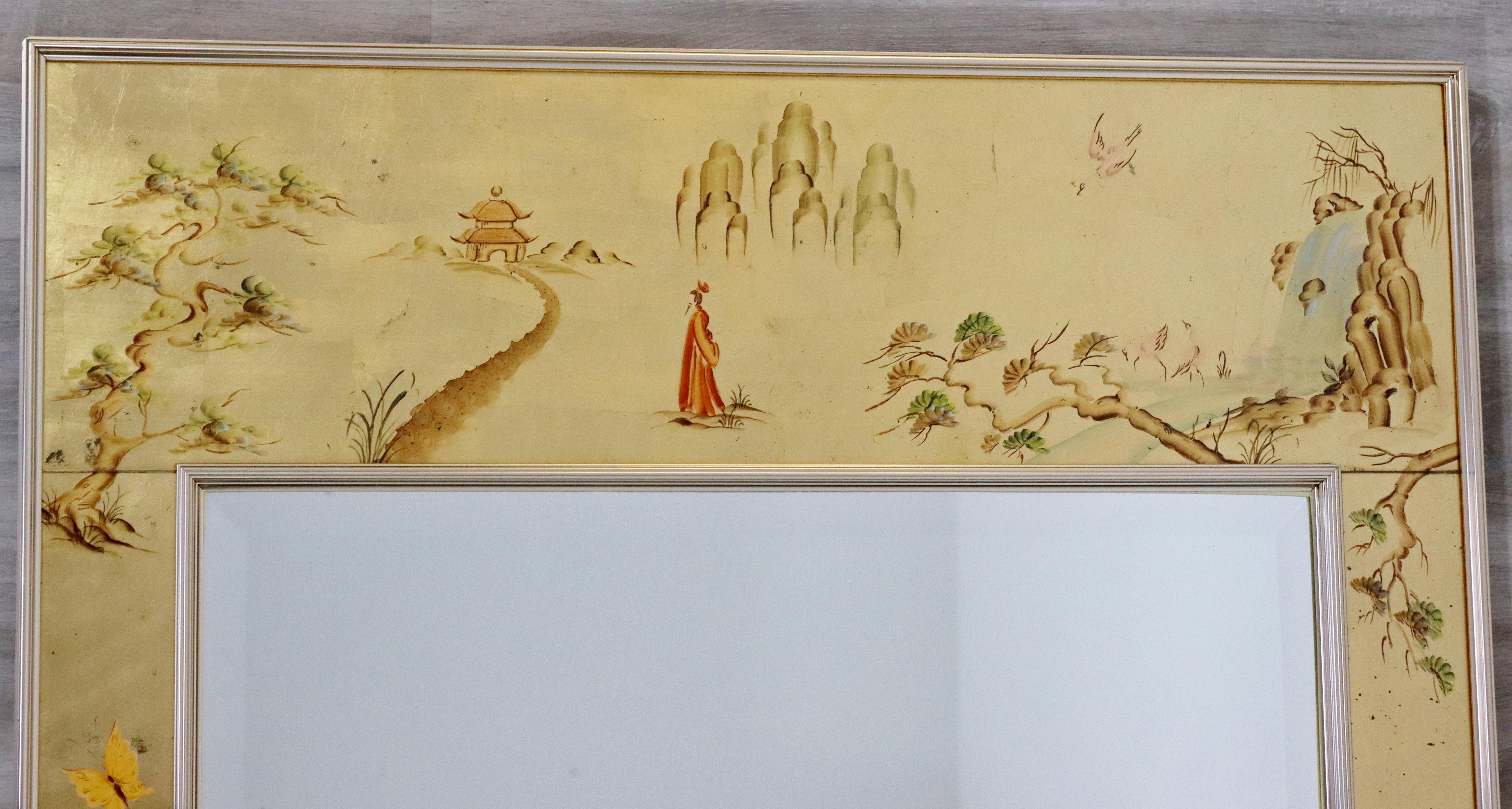 For your consideration is a beautiful, hand painted, chinoiserie Asian style wall mirror, signed J. , dated 1978. In excellent vintage condition. The dimensions are 28.5