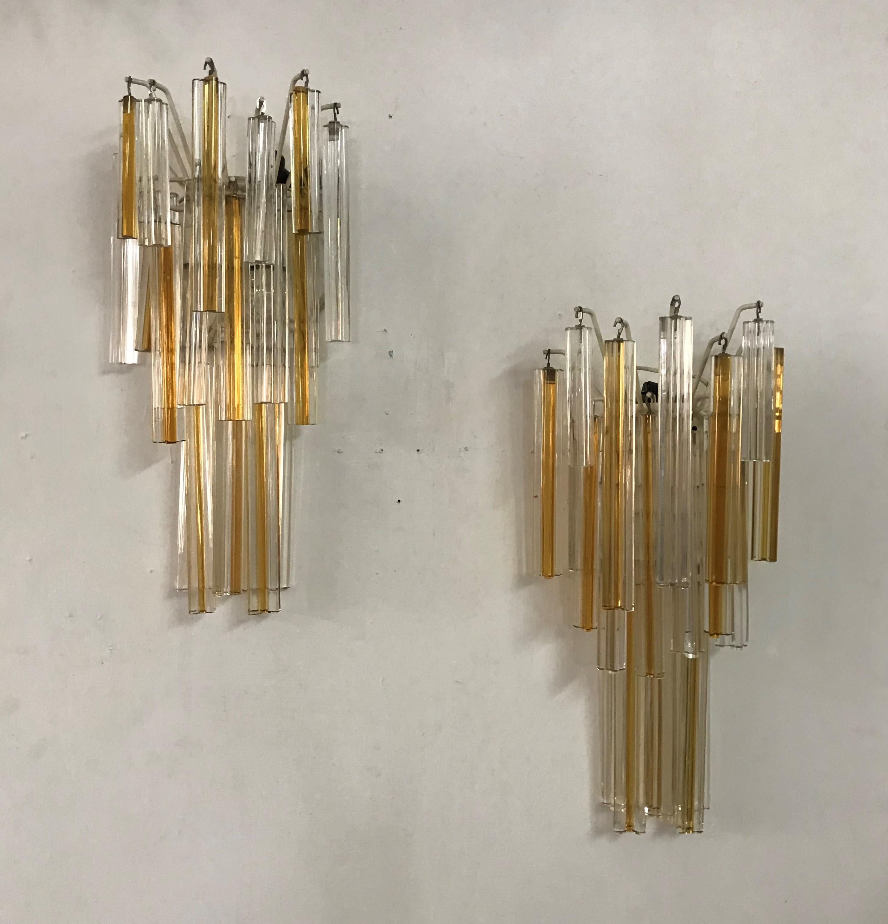 Mid-Century Modern Signed Pair of Murano 'Asta Triedo' Glass Sconces by Venini For Sale 2