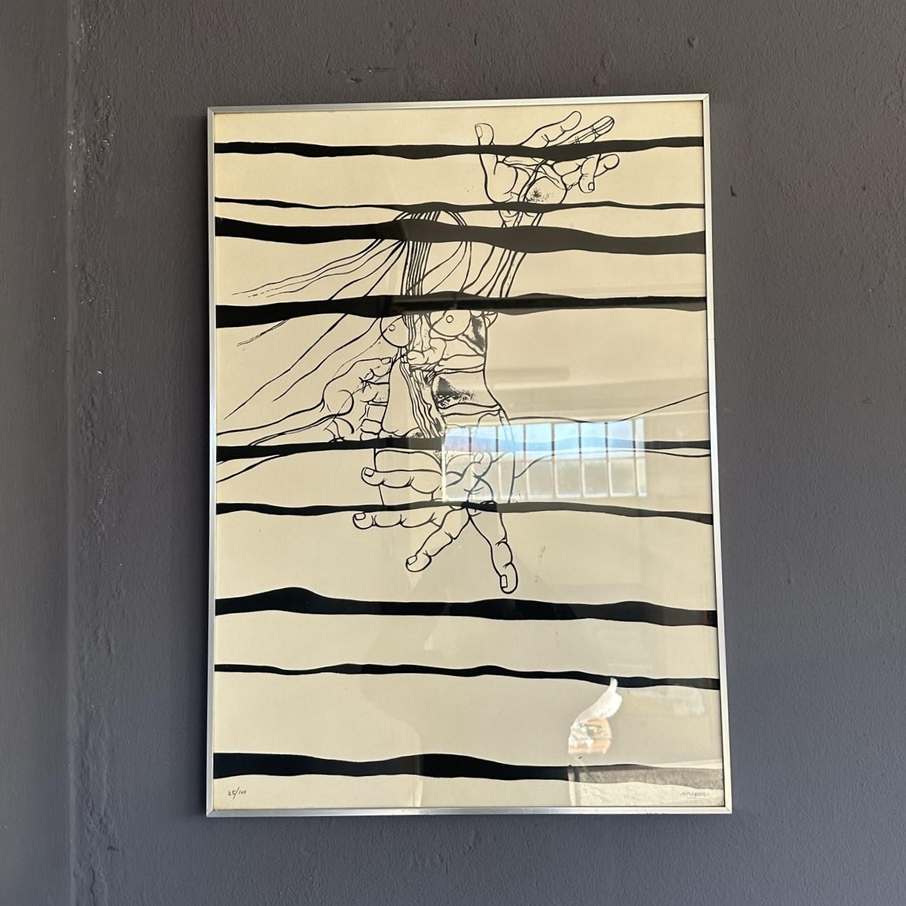 Silkscreen on paper by Agenore Fabbri, 1971
Silkscreen created on a white paper background with a black figurative-abstract design.
At the bottom right there is the signature, while at the bottom left the numbering of the screen print is visible,