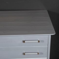 Mid-Century Modern Silver Cerused Walnut 8-Drawer Low Chest by John Stuart Inc.