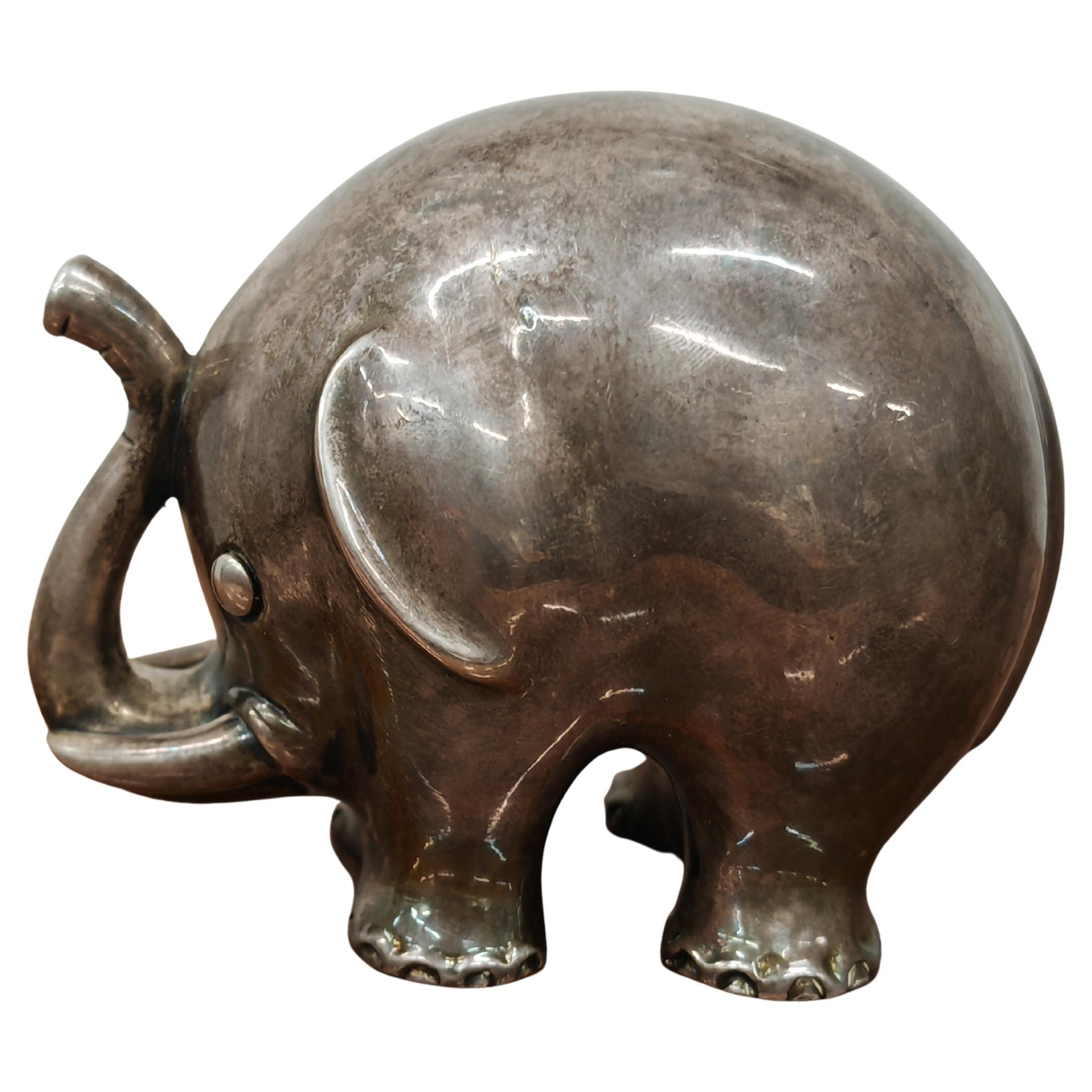 Mid Century Modern Silver figurine of an elephant, 970 Silver, Italy 1960s