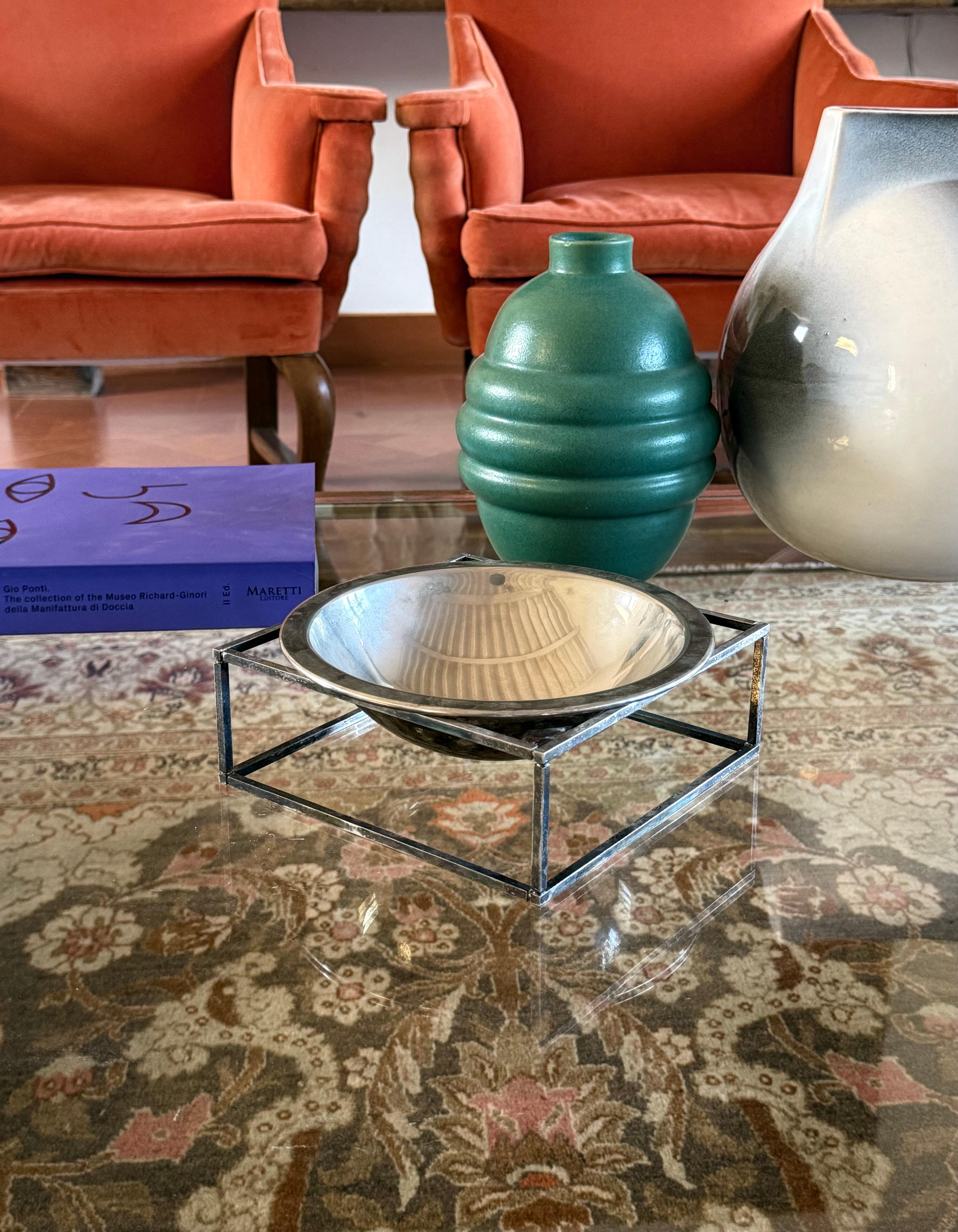 Mid-century modern silver-plated bowl / vide poche, PM Italy 1970s In Excellent Condition For Sale In Firenze, IT