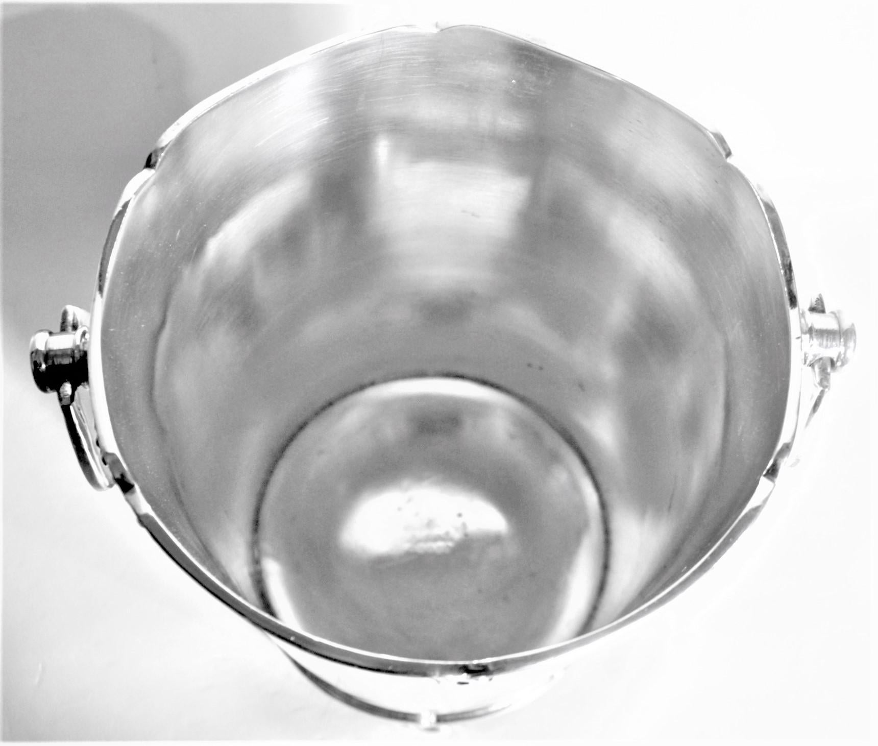 Mid-Century Modern Silver Plated Footed Ice Bucket with Banded Ribbon Accents For Sale 3