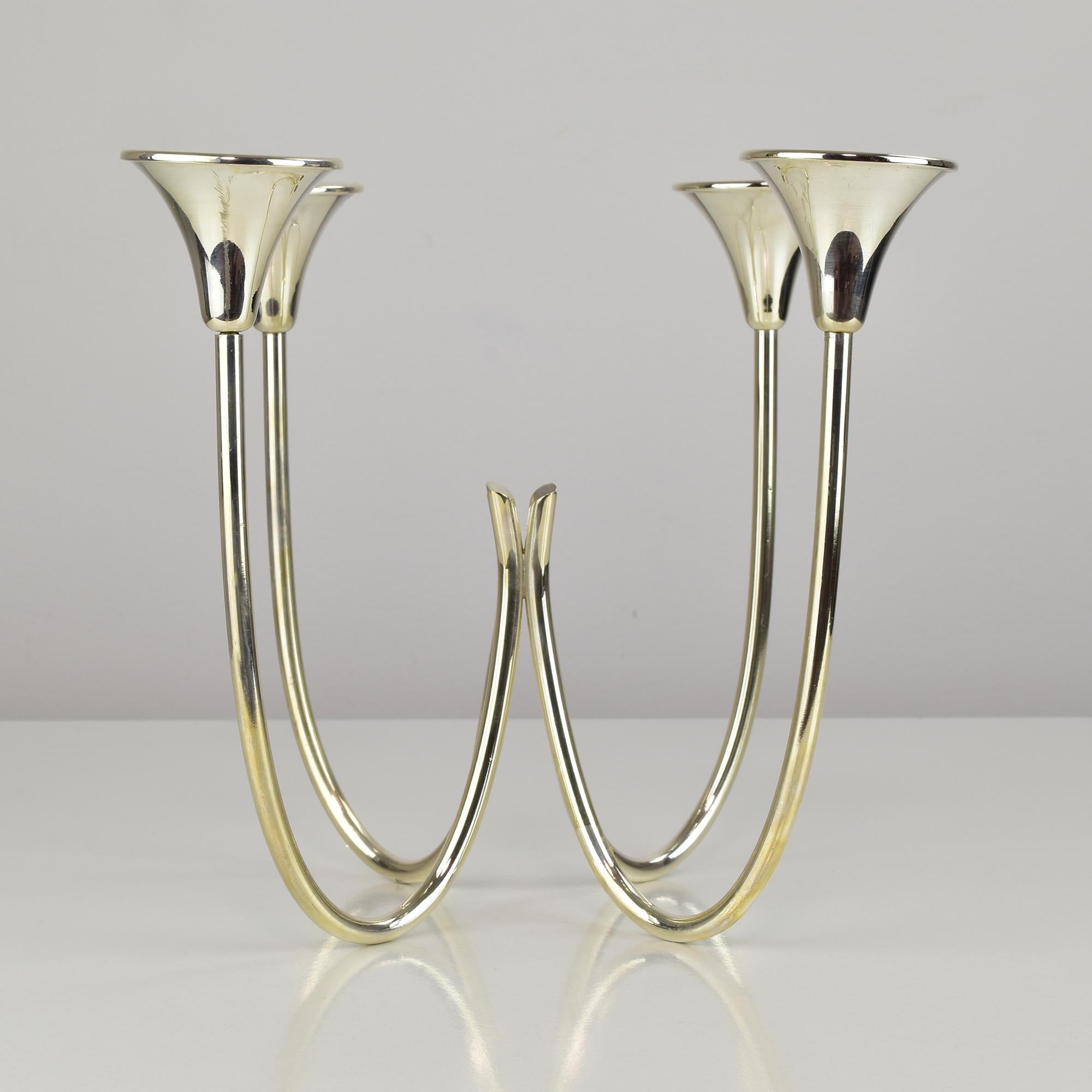 Moderner versilberter vierflammiger Kandelaber aus der Jahrhundertmitte, Dänemark (Bauhaus) im Angebot