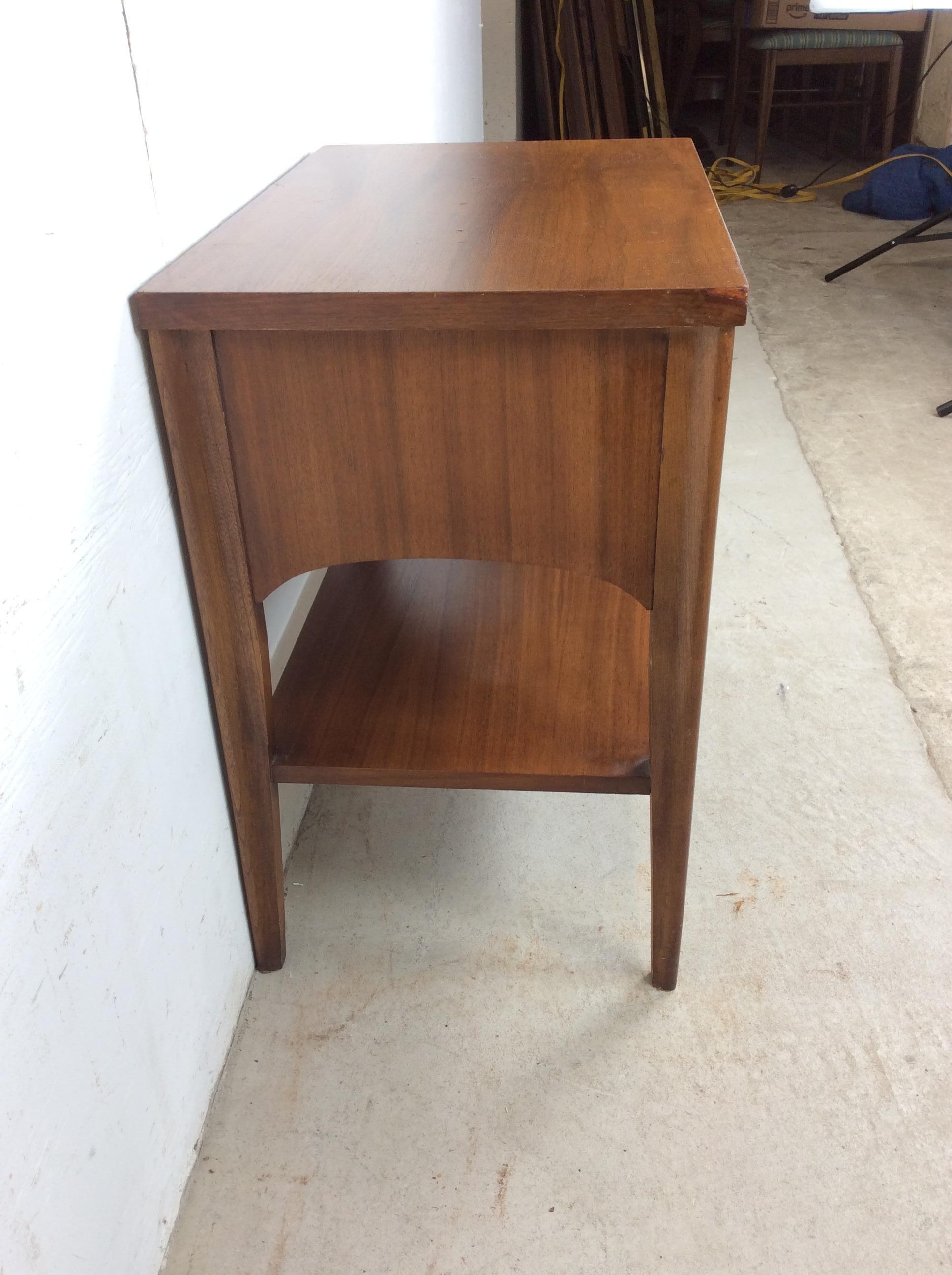 Veneer Mid Century Modern Single Drawer End Table by Kent Coffey For Sale