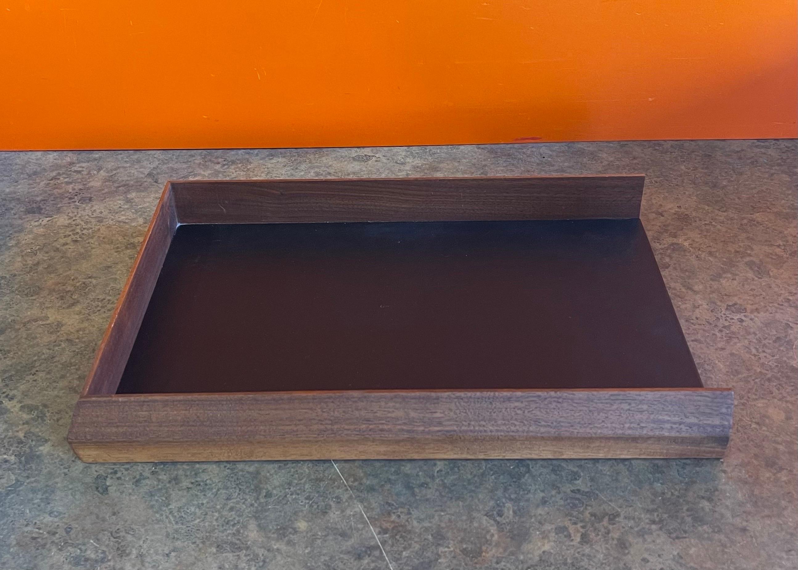 Mid-Century Modern Single Letter Tray in Walnut In Good Condition In San Diego, CA