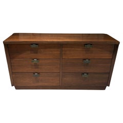 Comò a sei cassetti in stile metà secolo moderno Lowboy American of Martinsville