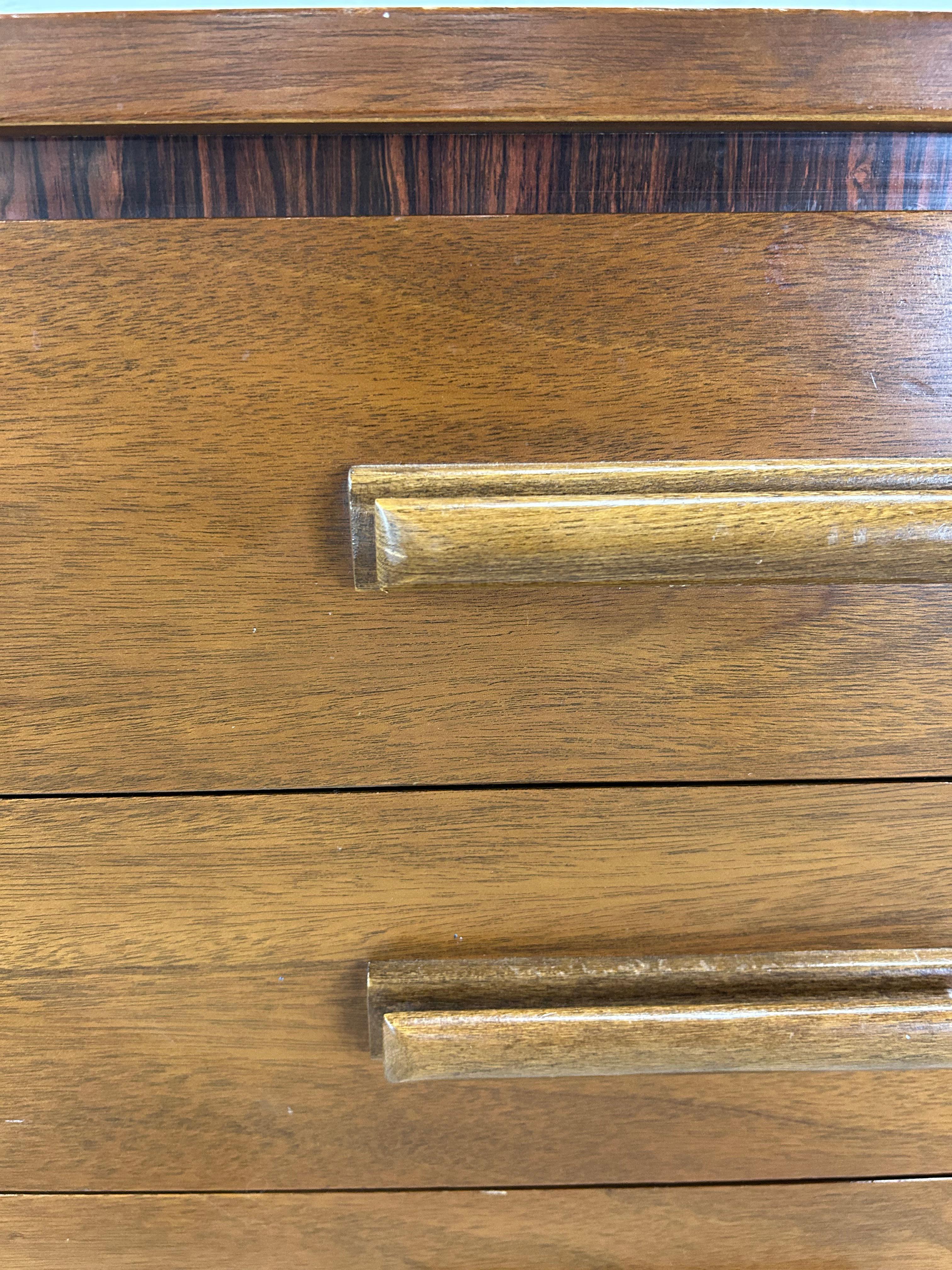 Comò basso a sei cassetti con specchio, in stile Mid Century Modern in vendita 5