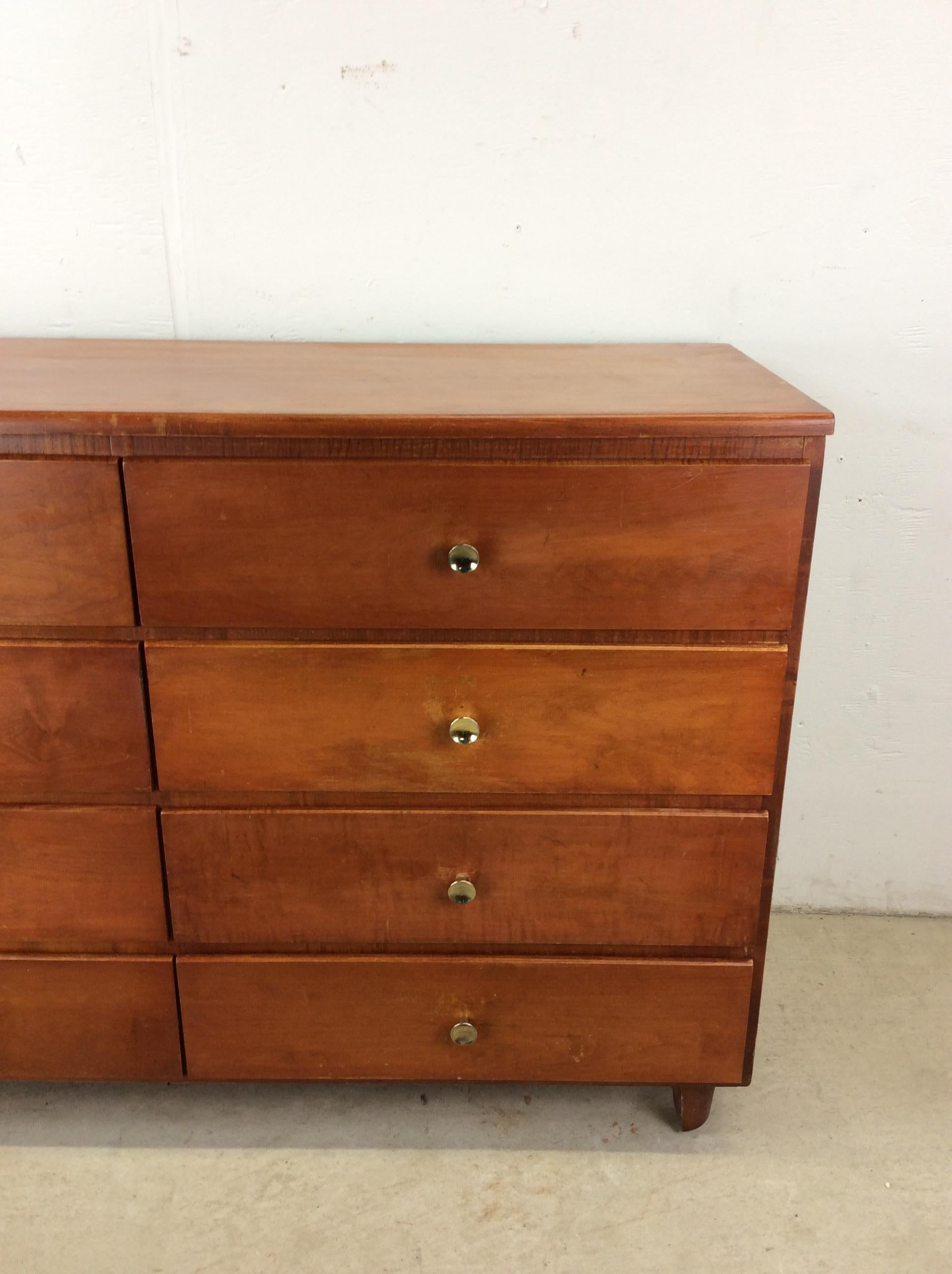 Mid Century Modern Sechs Schubladen Ahorn Lowboy Kommode im Zustand „Gut“ im Angebot in Freehold, NJ