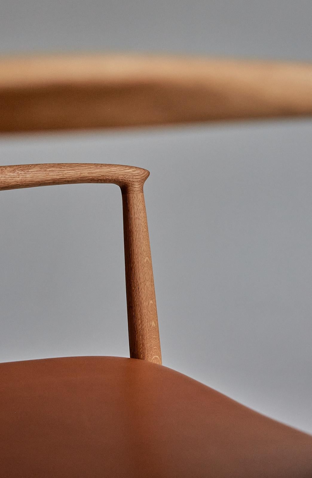 Silla moderna de mediados de siglo SJ.67 Captain, de Erik Buck. Nueva edición en venta 6