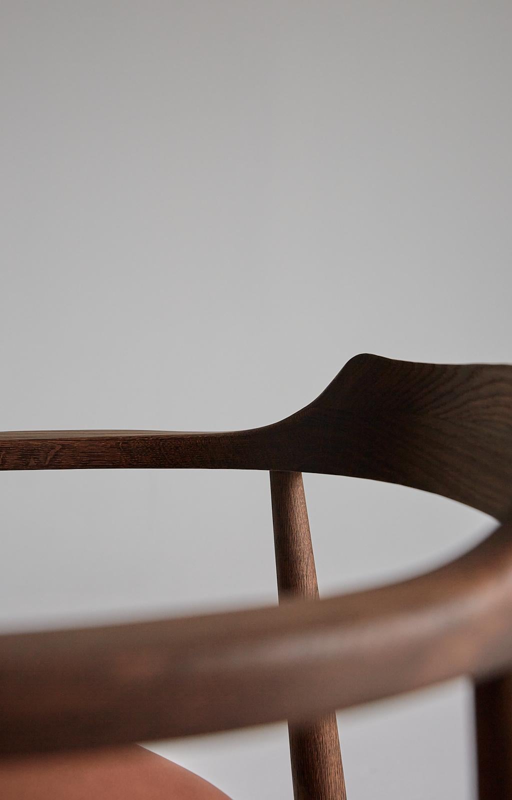 Sedia SJ.750 OVAL di Arne Wahl Iversen, in stile Mid-Century Modern. Nuova edizione in vendita 5