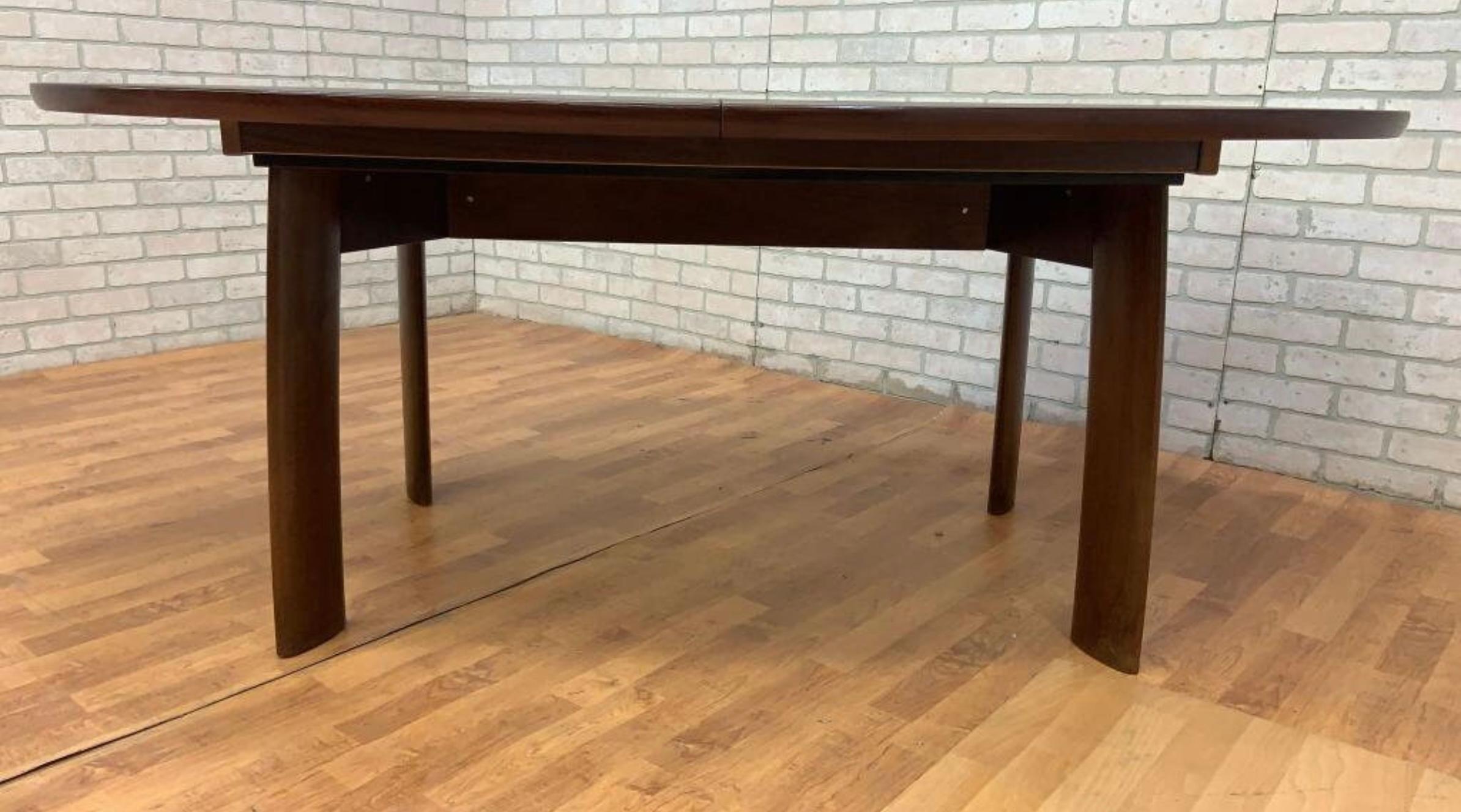 Mid Century Modern Skovby Rosewood Oval Dining Table For Sale 4