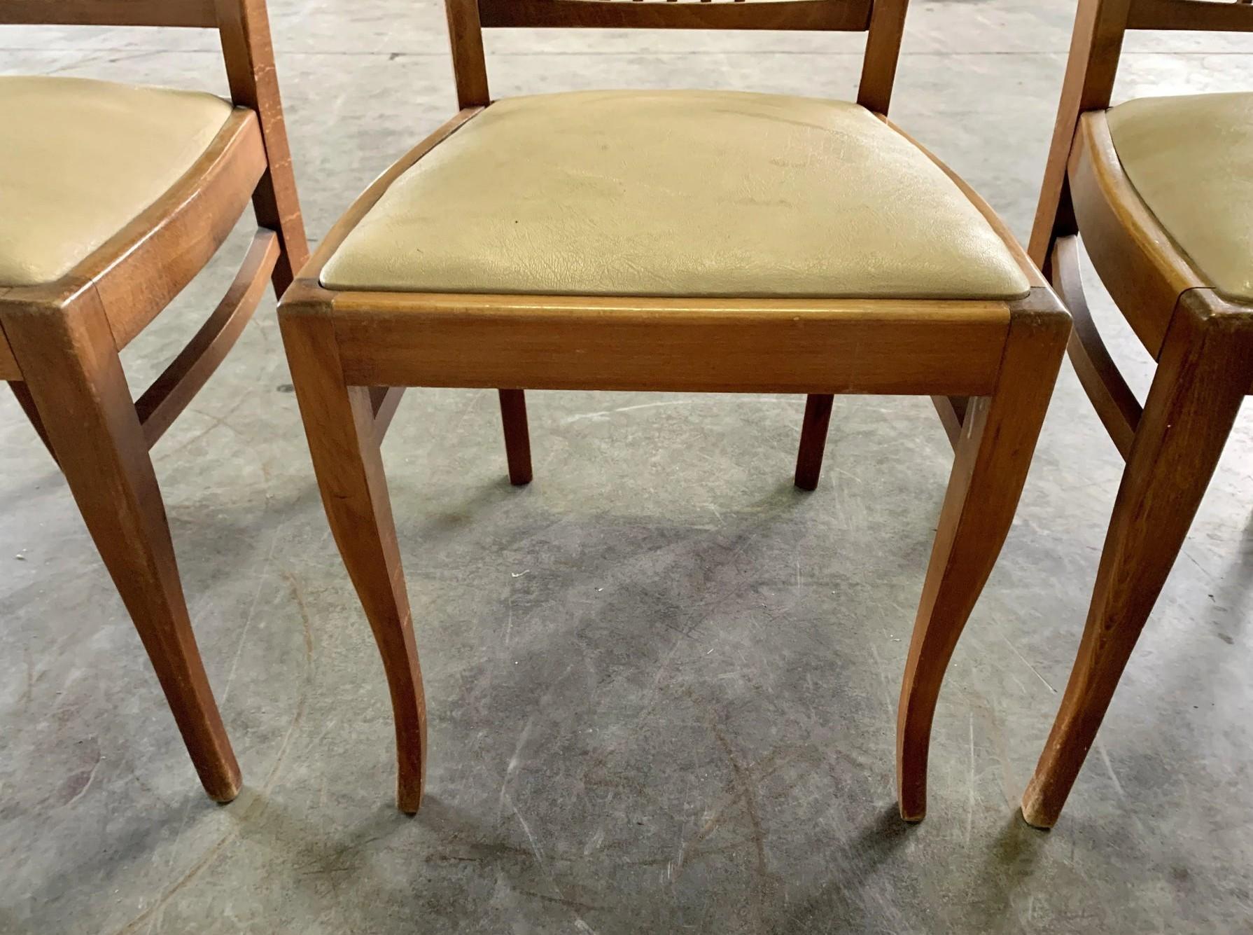 Mid Century Modern Slat Back Dining Chairs - Set of 4 en vente 3