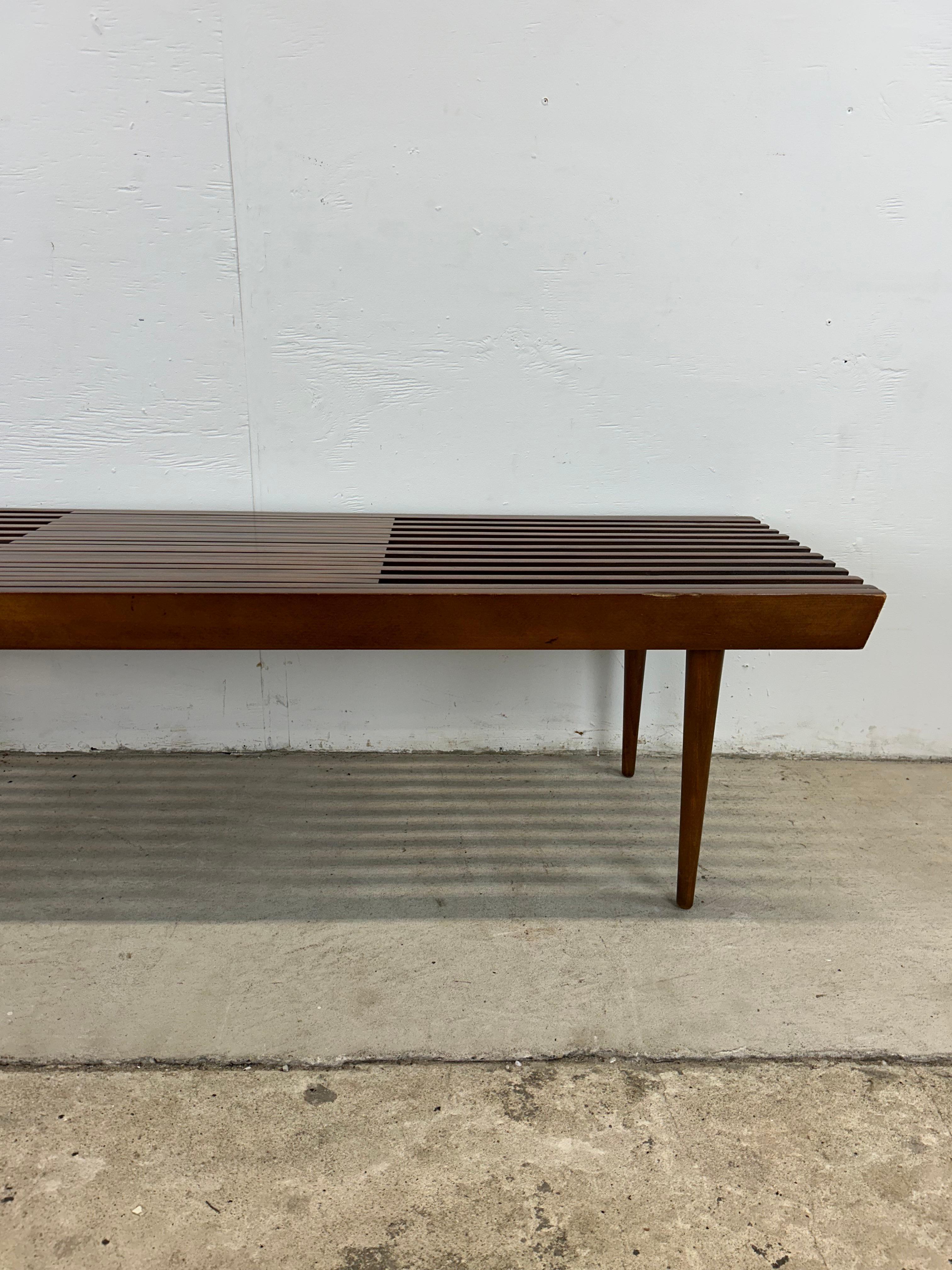 Table basse à lattes moderne du milieu du siècle dernier à la manière de Adrian Pearsall en vente 11