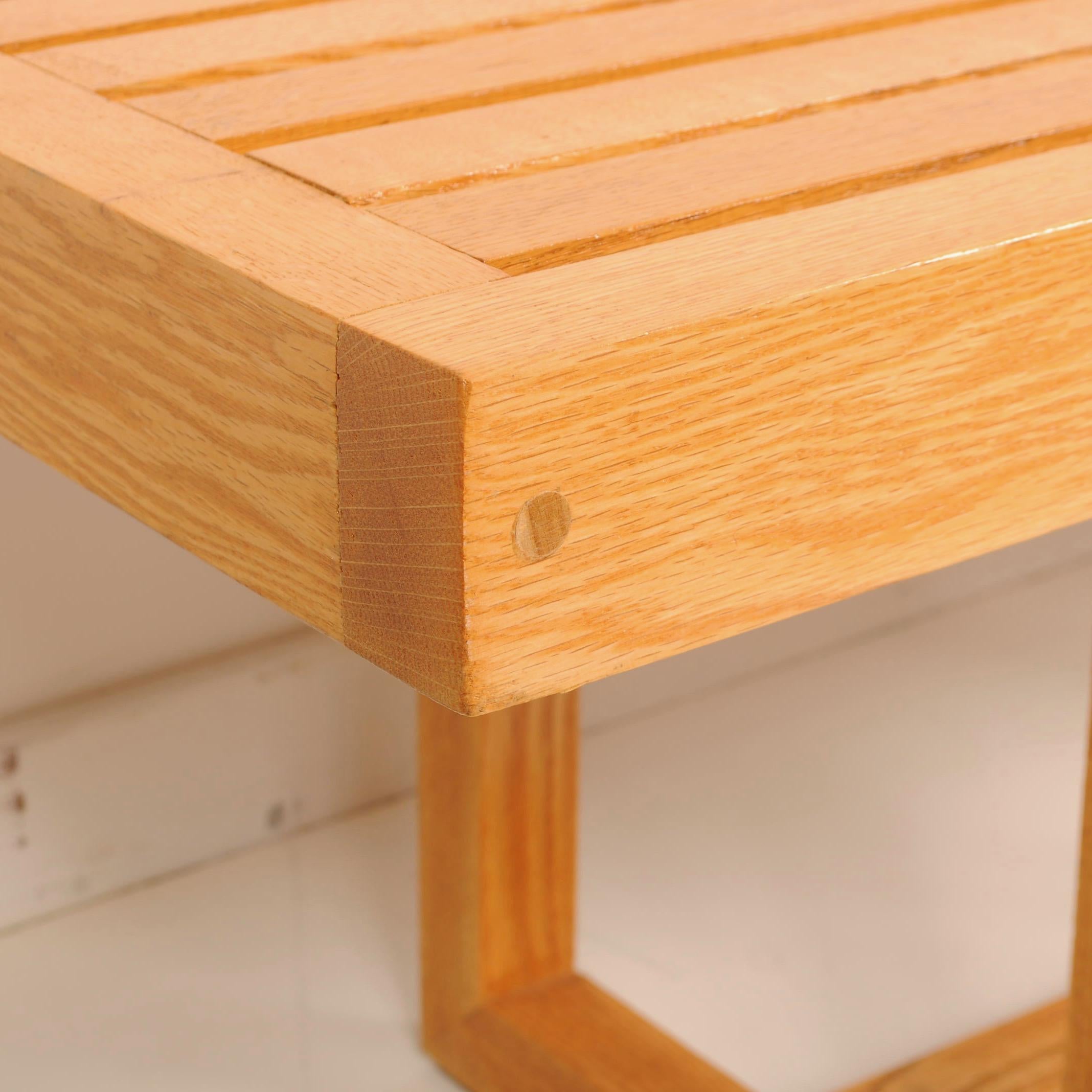 Mid-Century Modern Slat Bench In Good Condition In New London, CT