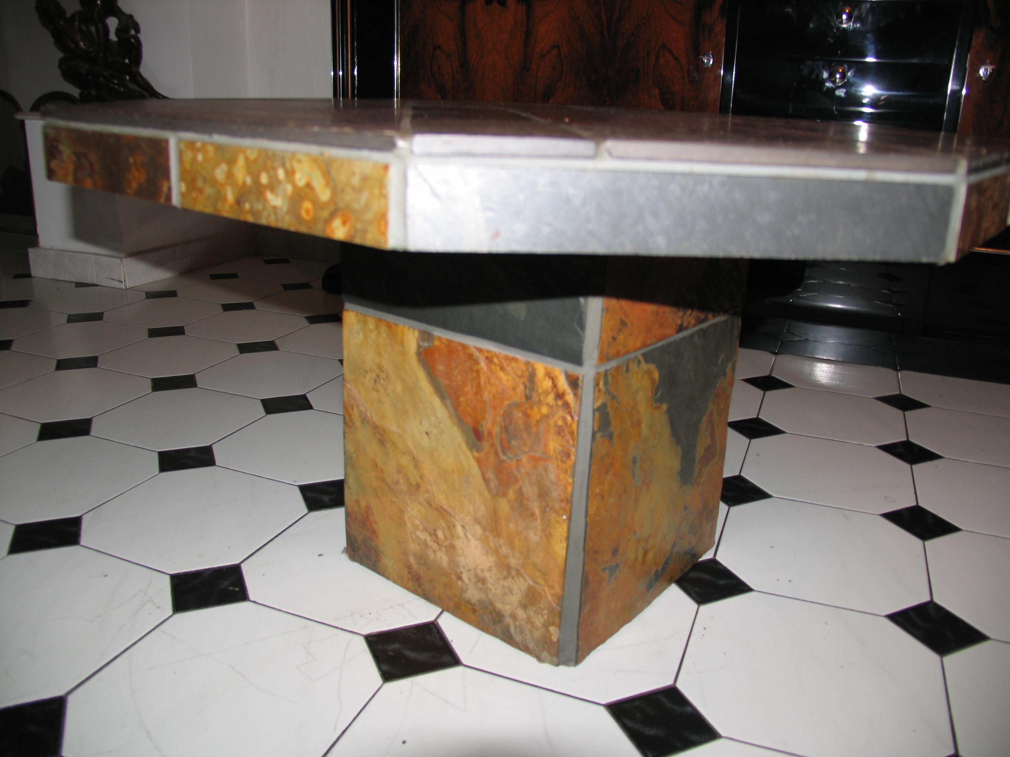 Mid-Century Modern Slate Stone Coffee Table Attributed to Paul Kingma For Sale 4
