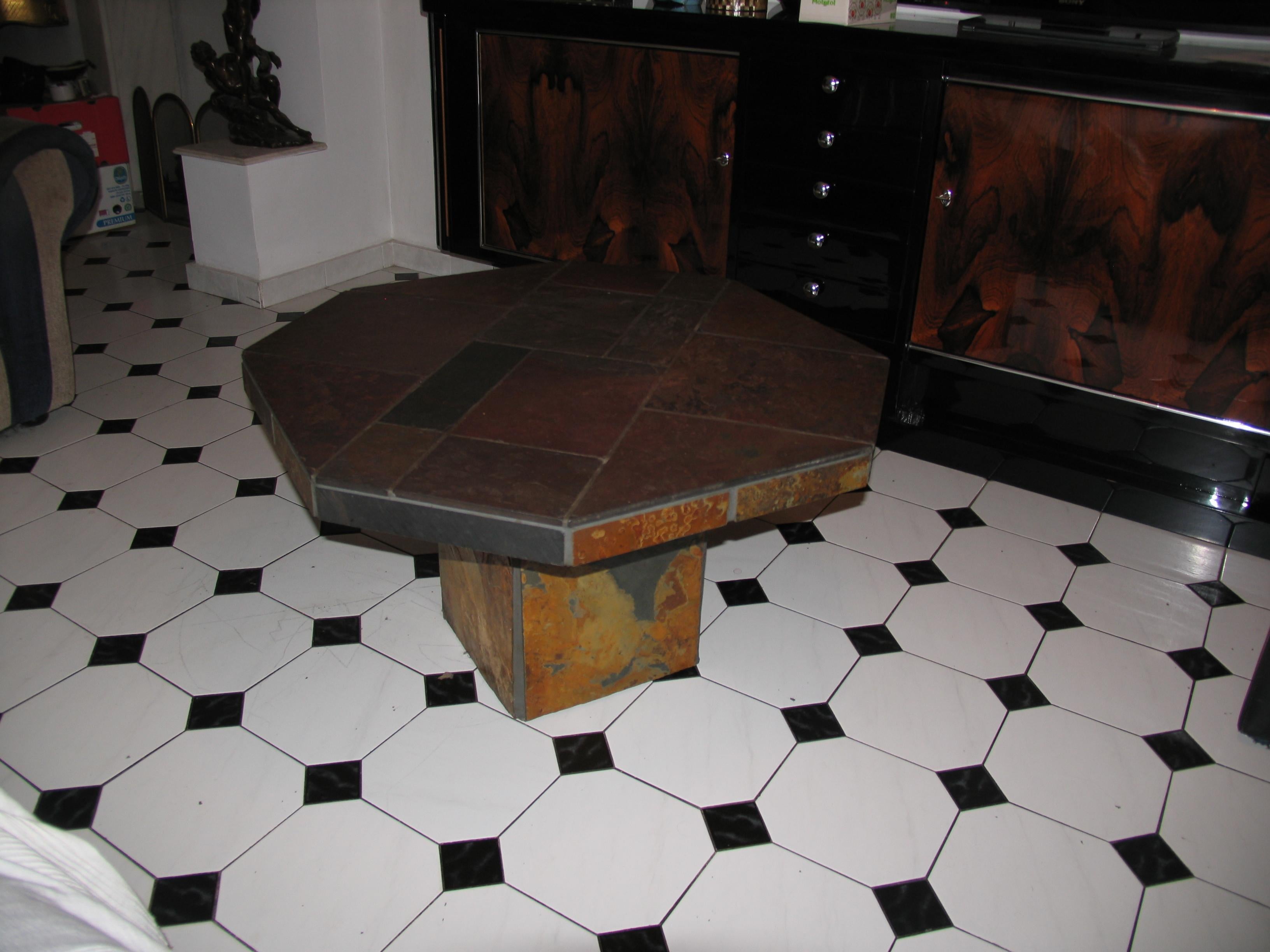 Mid-Century Modern Slate Stone Coffee Table Attributed to Paul Kingma For Sale 6