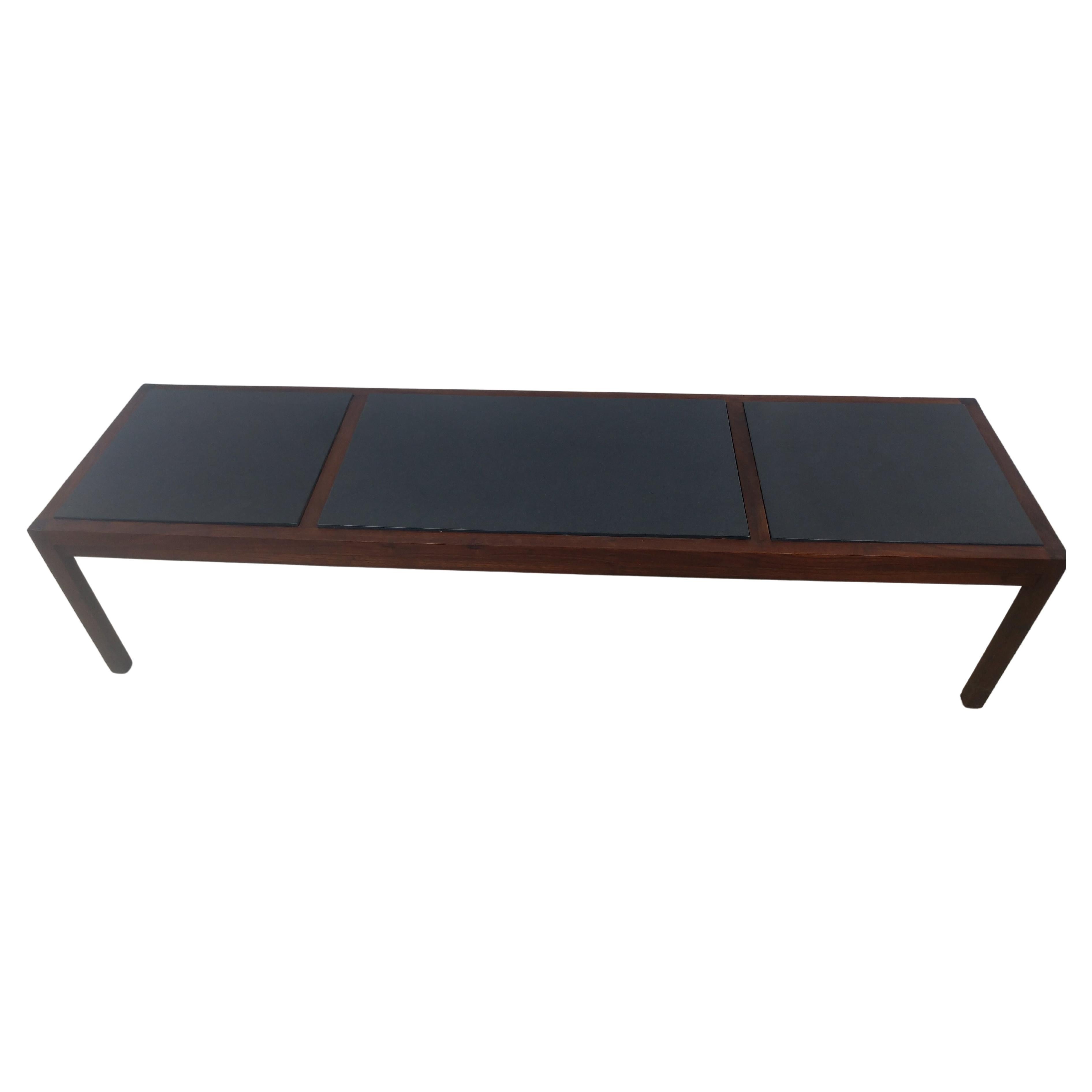 Mesa de Cocktail Moderna de Mitad de Siglo con Tablero de Pizarra, circa 1965