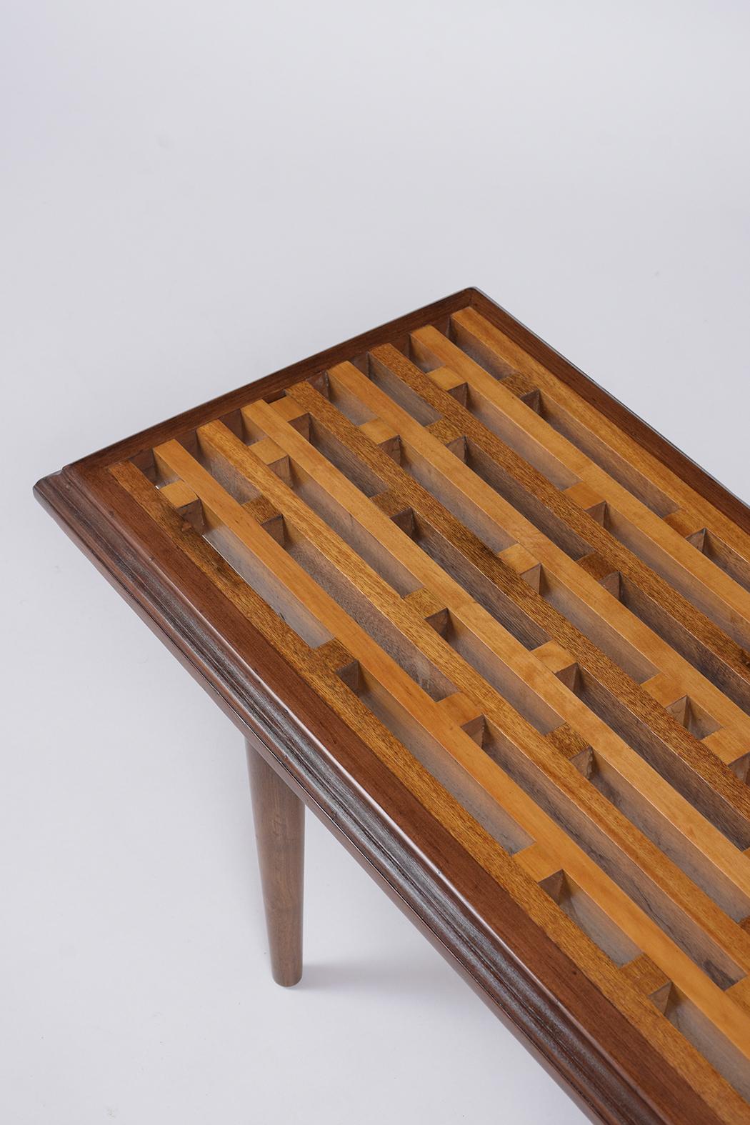 Lacquered Mid-Century Modern Slatted Bench, circa 1960s