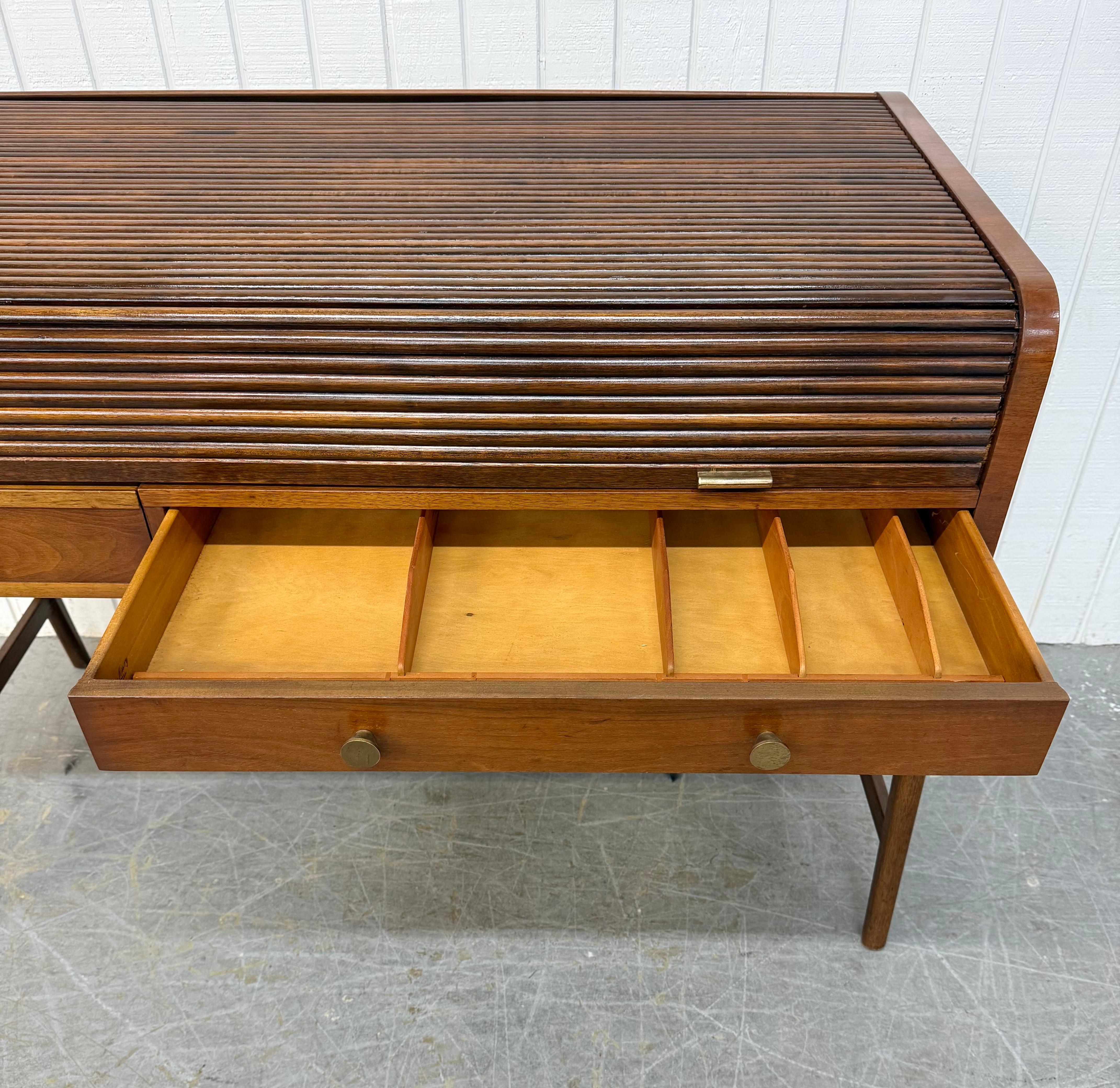 Mid-Century Modern Sligh-Lowry Floating Roll-Top Walnut Desk For Sale 5