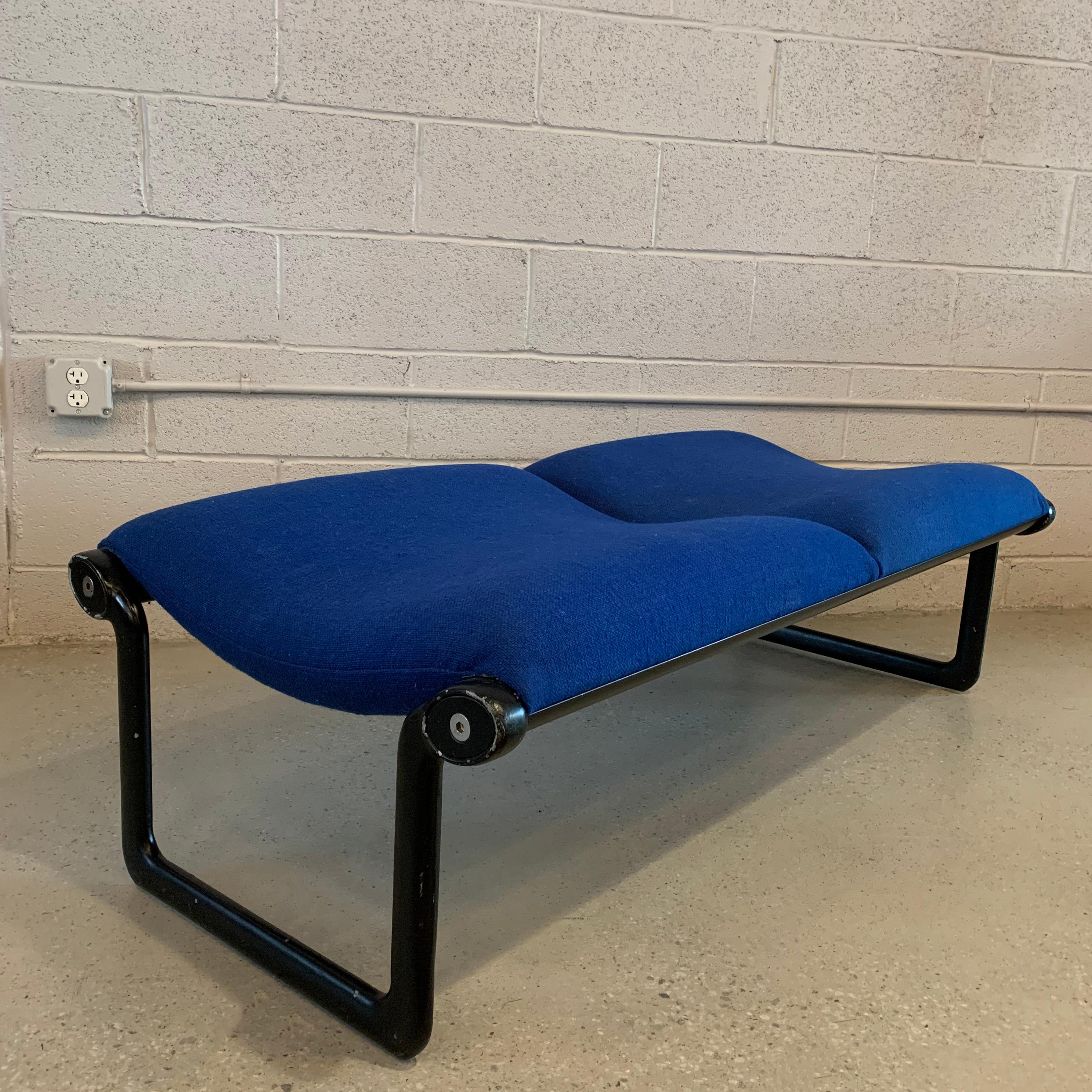 Mid-Century Modern Sling Bench by Hannah & Morrison for Knoll In Good Condition In Brooklyn, NY