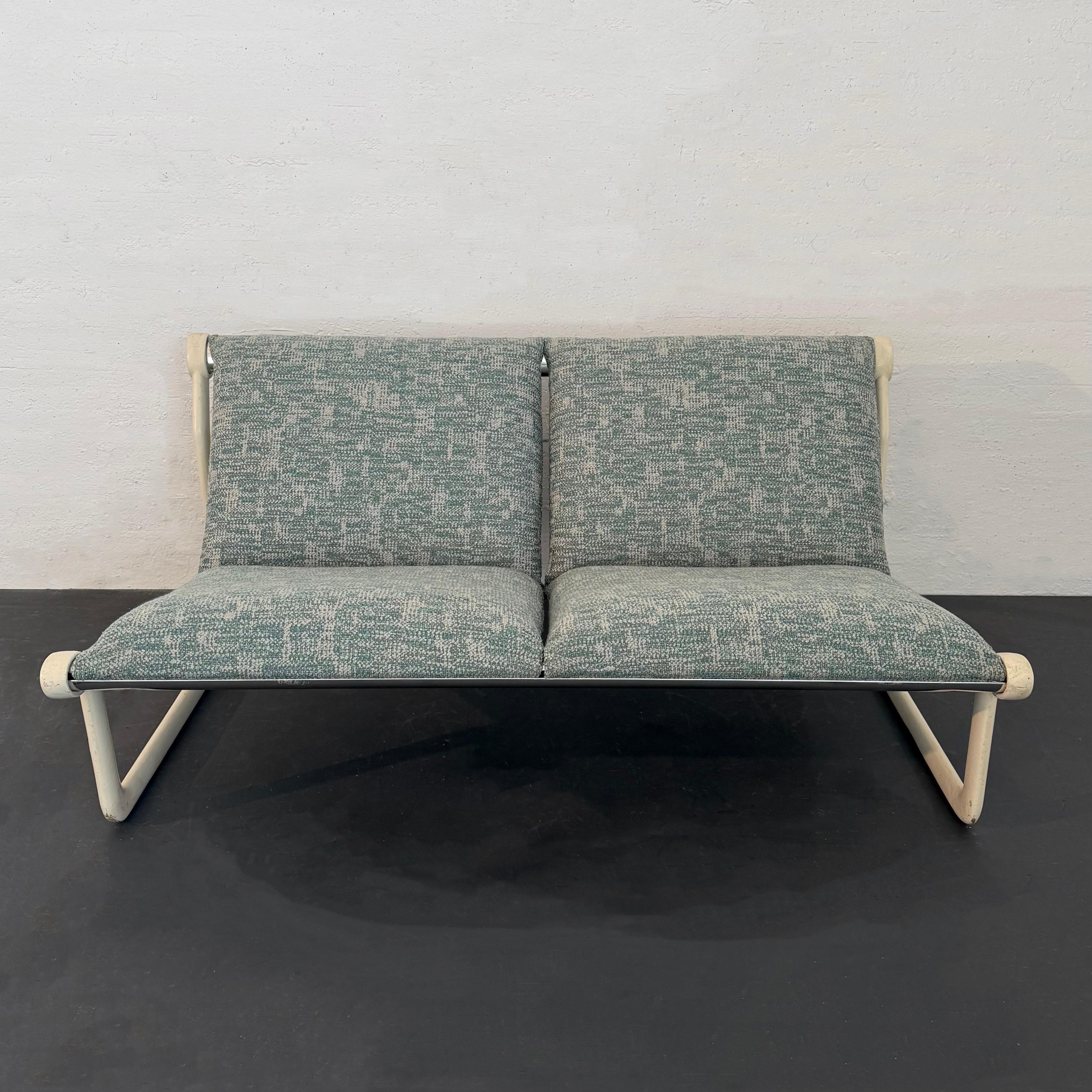 Sofá Loveseat Sling Moderno de Mitad de Siglo Por Hannah Morrison Para Knoll Moderno de mediados de siglo en venta