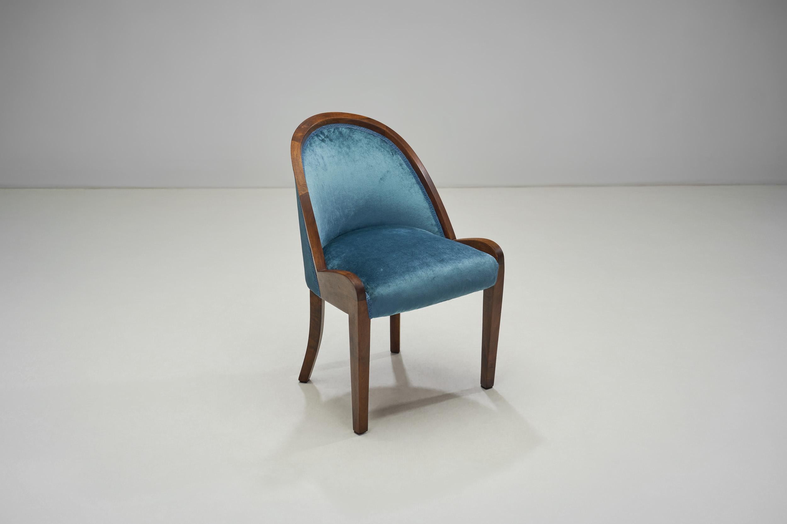 Mid-Century Modern Slipper Chair, Europe 20th Century For Sale 2