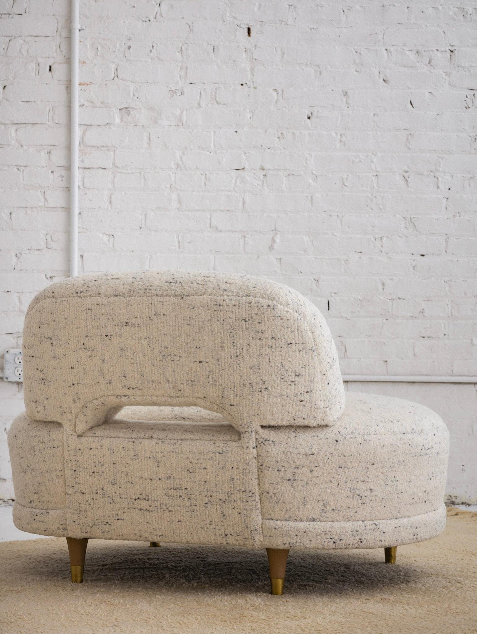 20th Century Mid-Century Modern Slipper Chair in Textured Wool