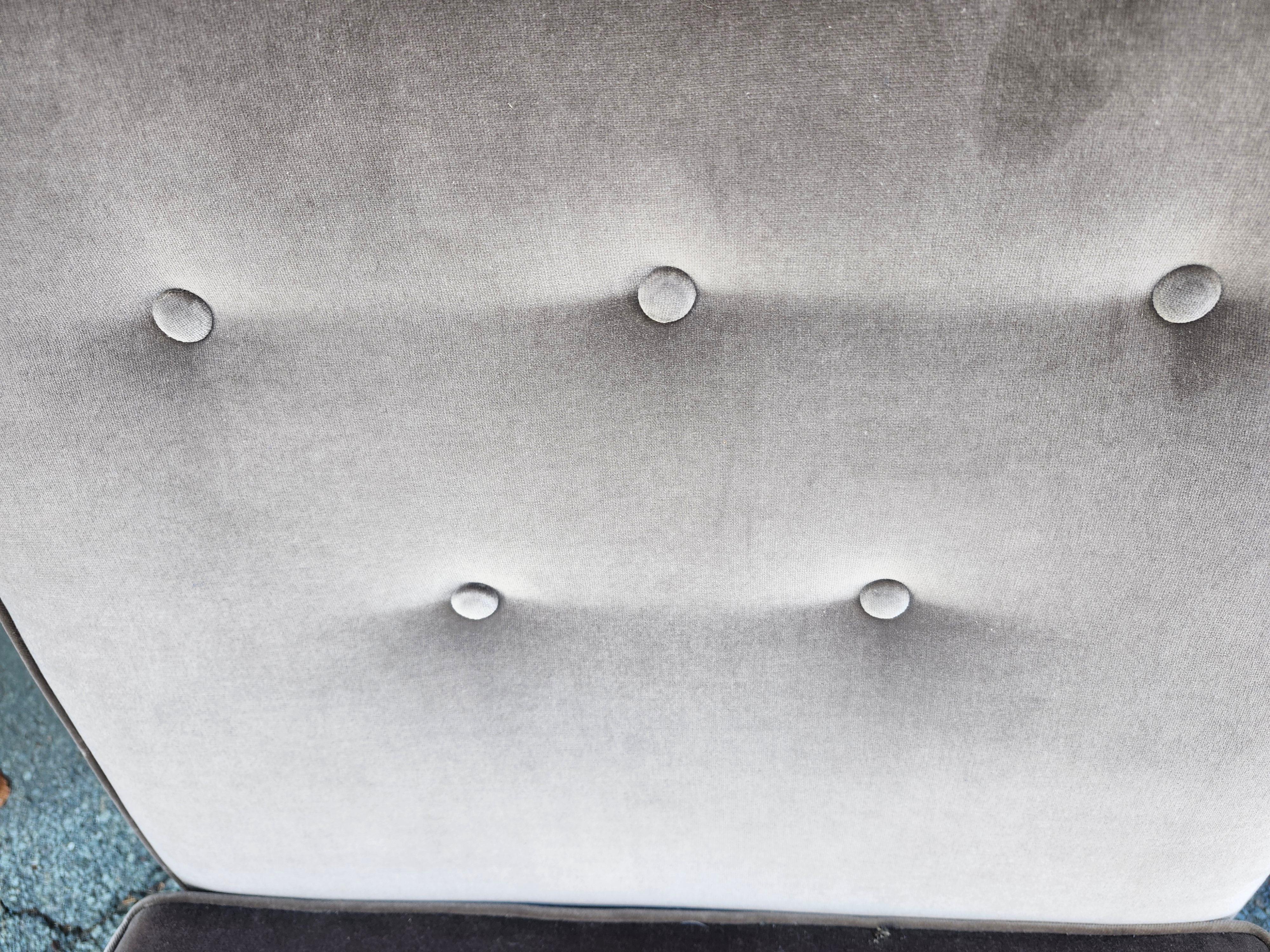 Silla Slipper Moderna de Mitad de Siglo con Otomana estilo de Robsjohn Gibbons en venta 5