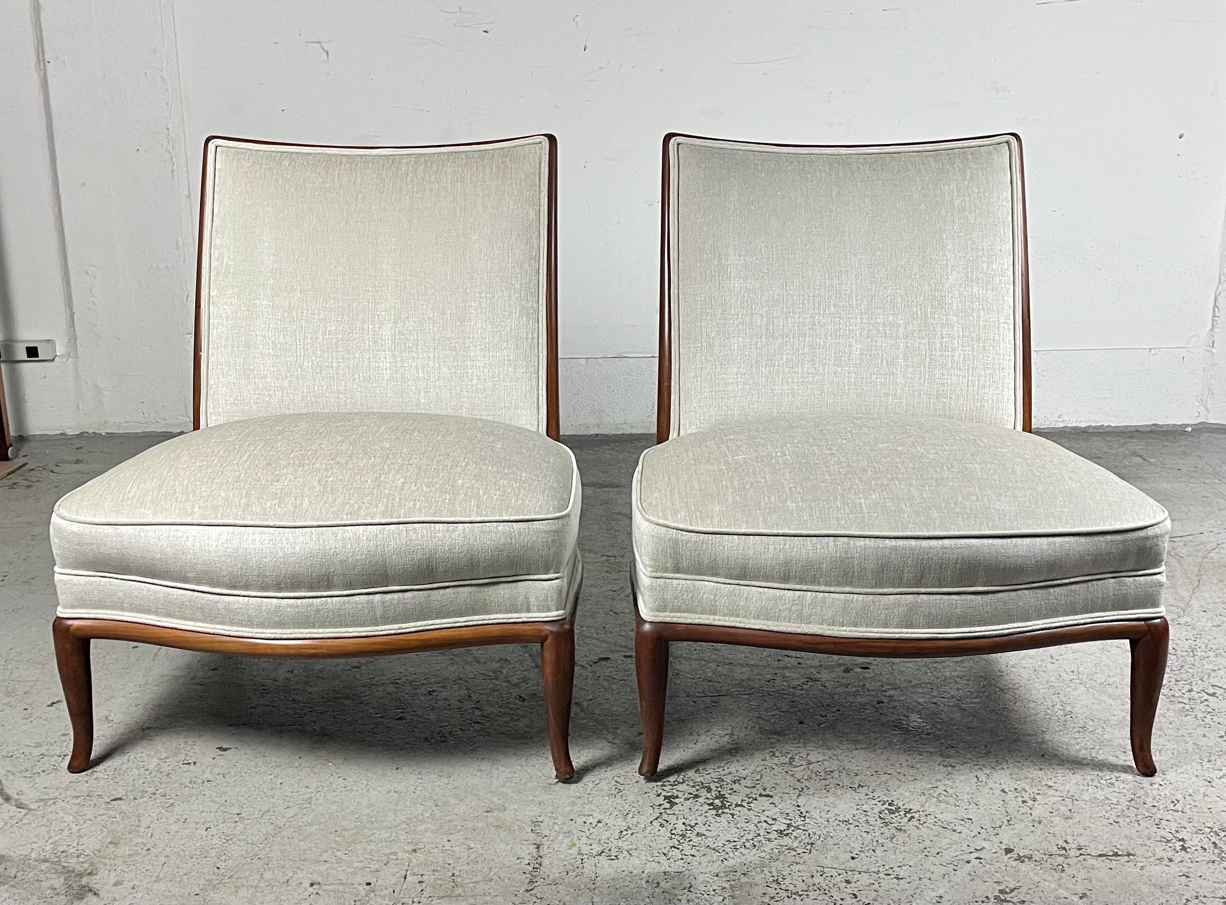 Mid-Century Modern Slipper Chairs by T.H. Robsjohn Gibbings for Widdicomb In Excellent Condition In Poughkeepsie, NY