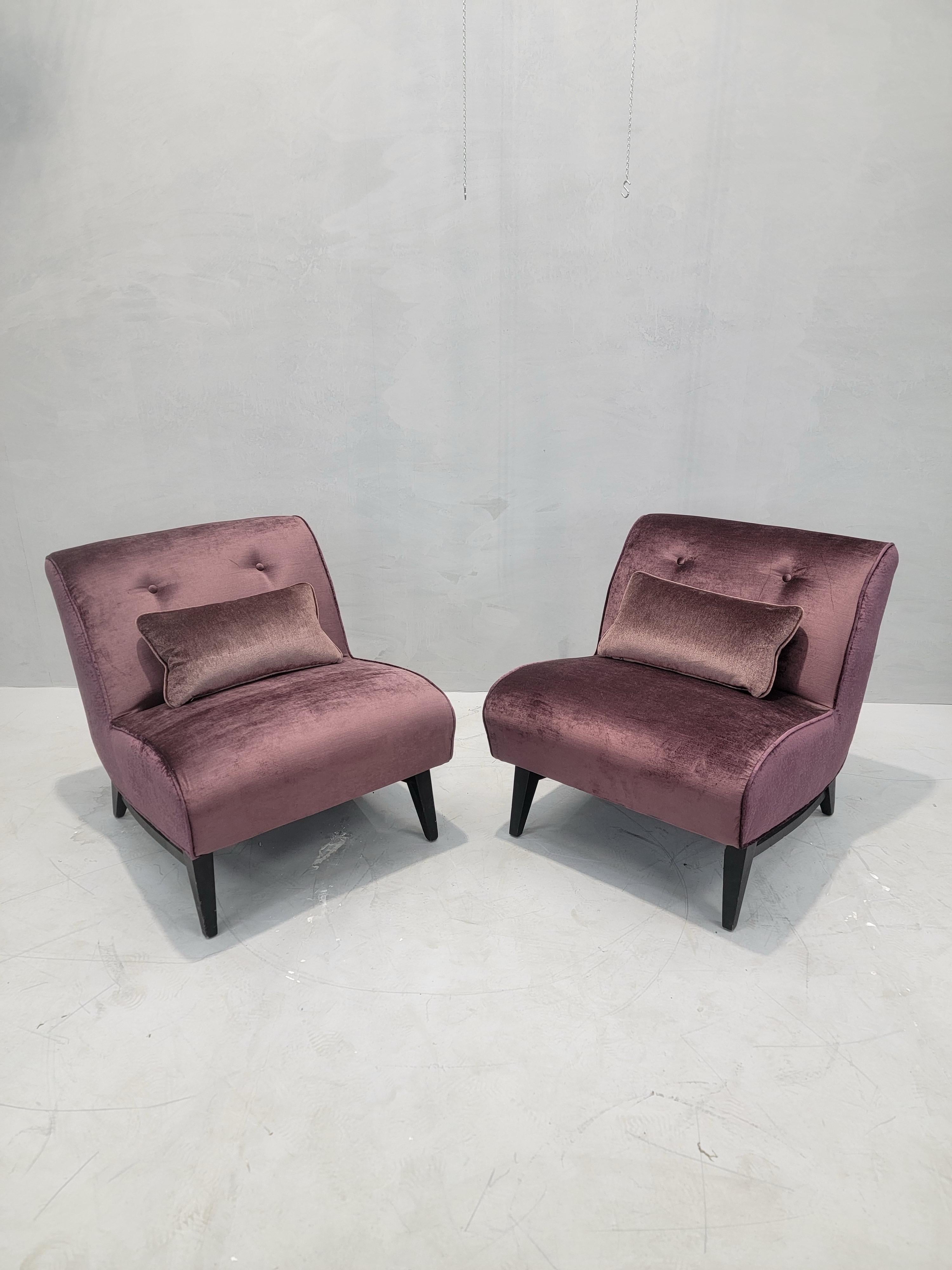 Sillas Slipper Modernas de Mitad de Siglo Recién Tapizadas en Terciopelo - Pareja siglo XX en venta