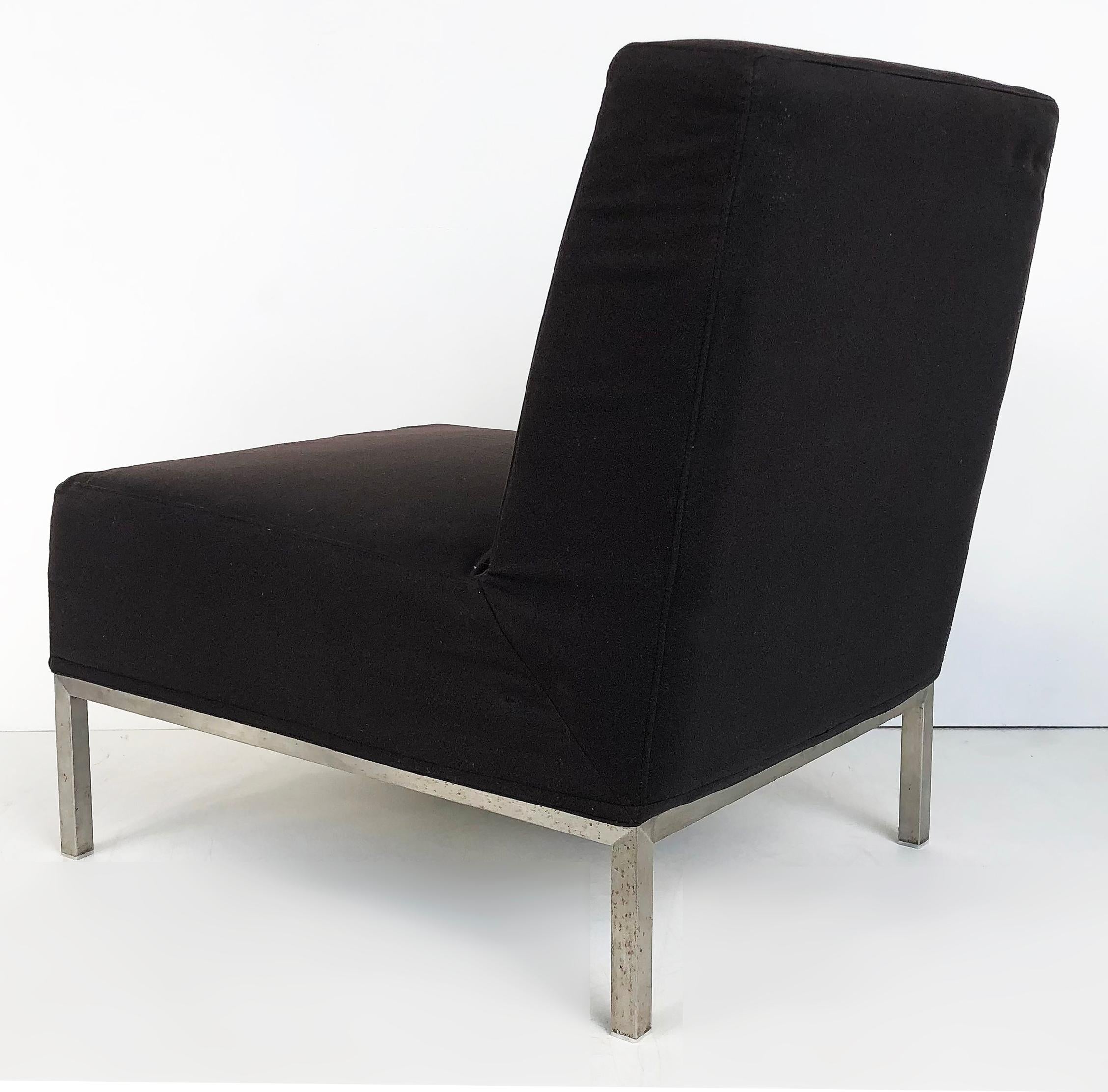 Moderne Sessel ohne Armlehne aus der Mitte des Jahrhunderts auf Edelstahlrahmen, Paar im Angebot 2
