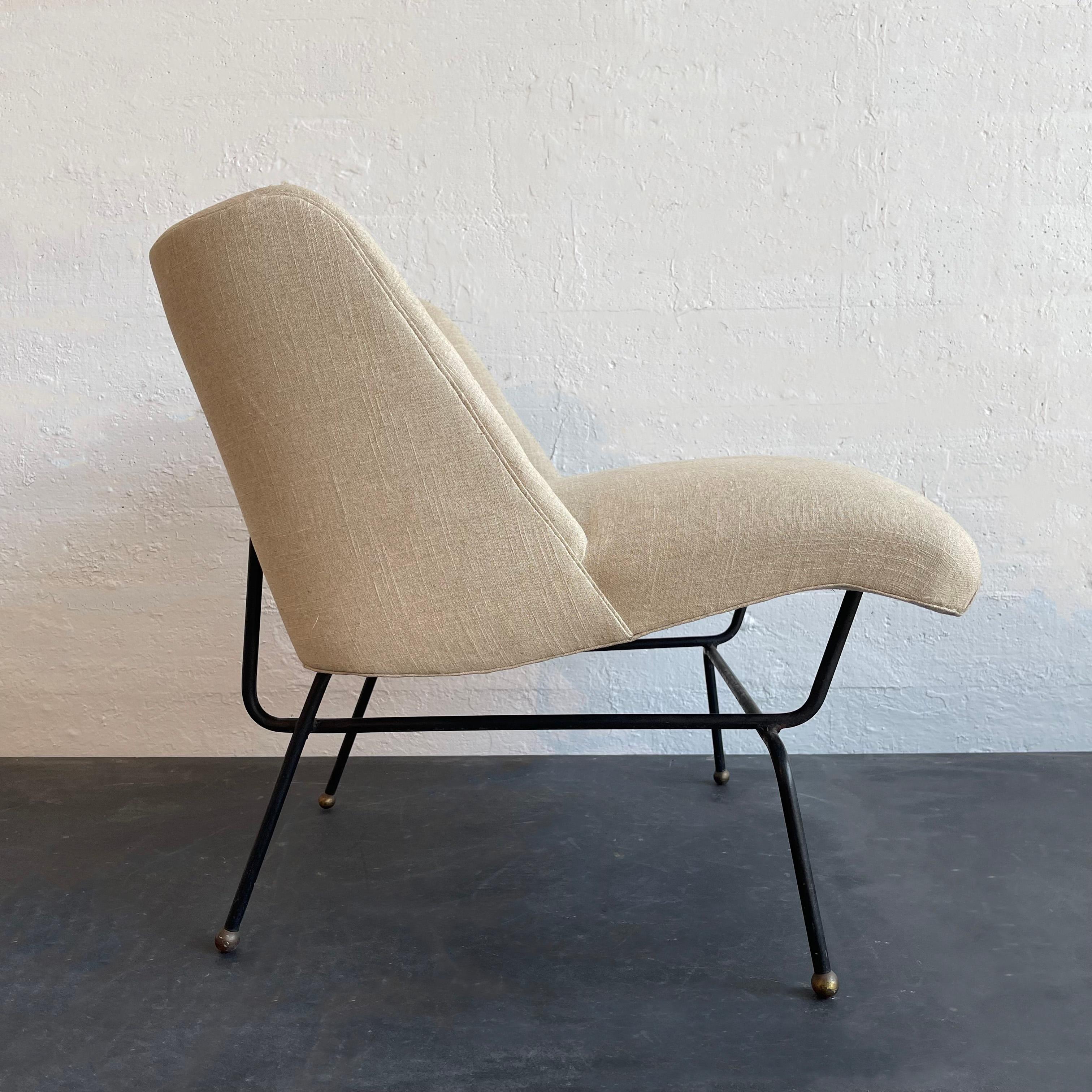 American Mid-Century Modern Slipper Lounge Chair By Dan Johnson For Pacific Iron For Sale
