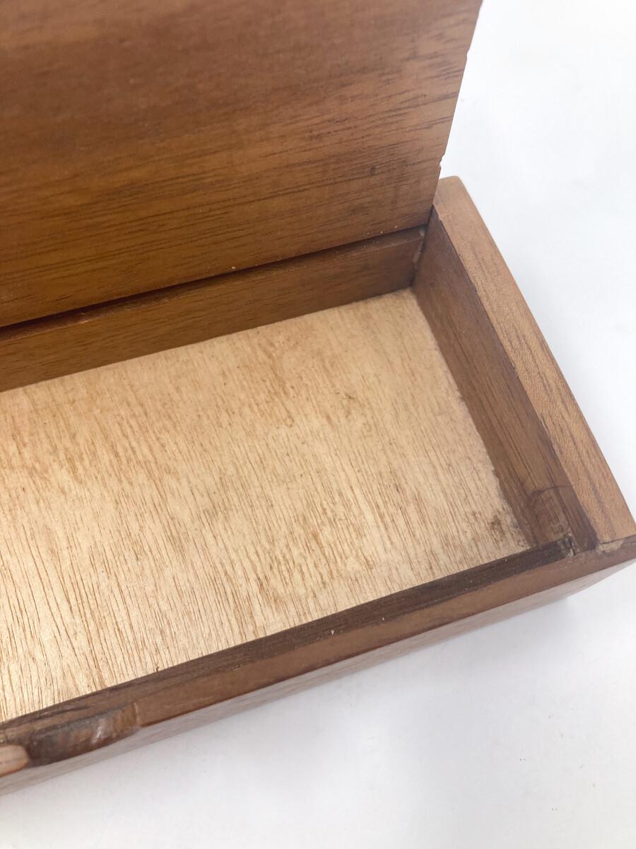 Mid-20th Century Mid-Century Modern Small Box with Marquetry of Wood and Bones, 1950s For Sale