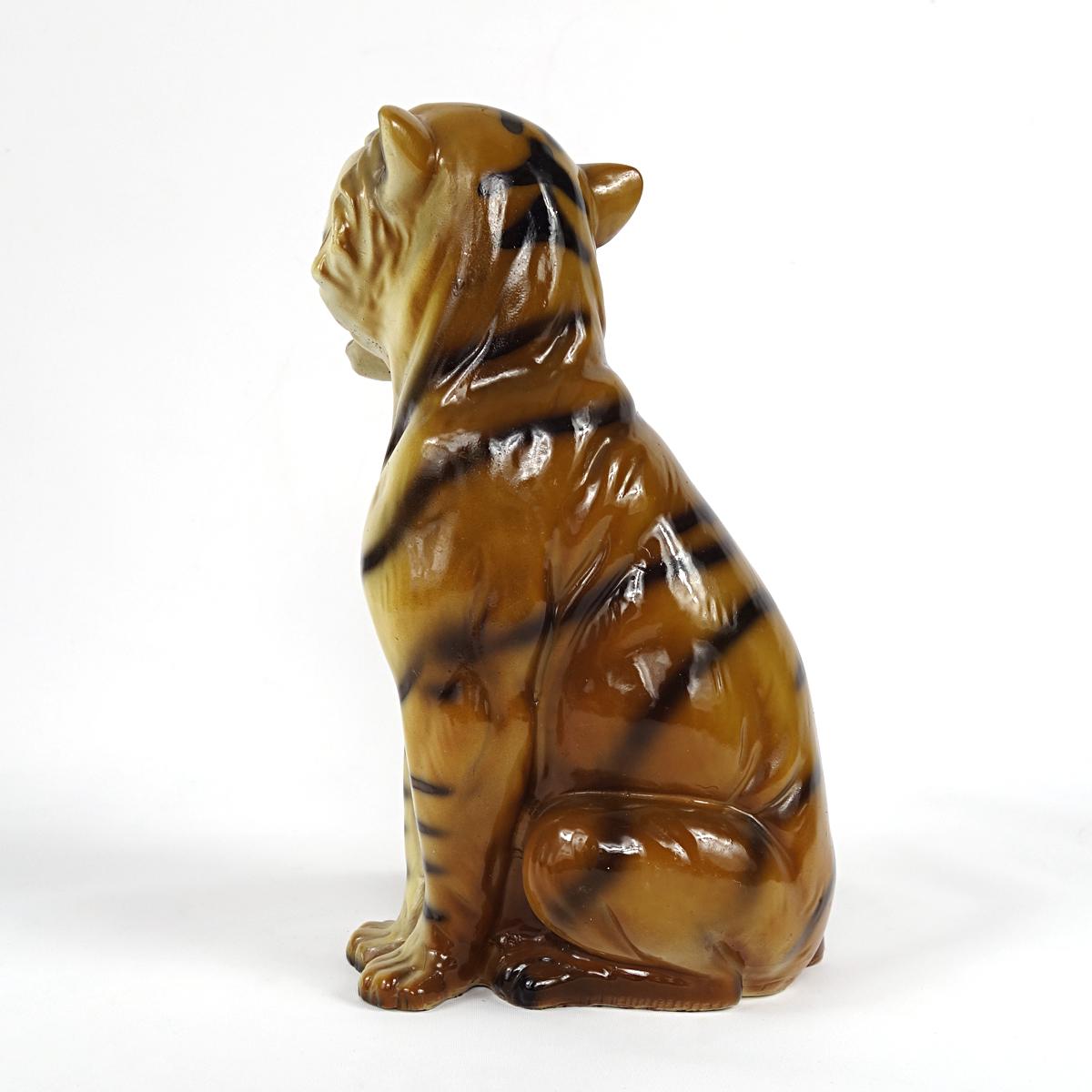 20th Century Mid-Century Modern Small Ceramic Tiger in the Style of Ronzan