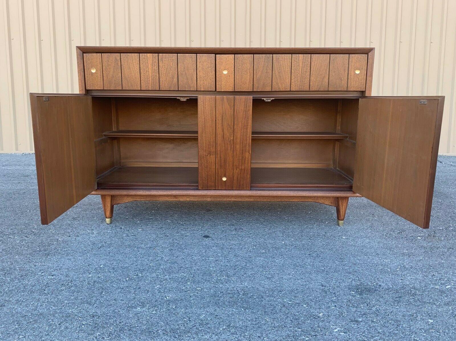 kroehler credenza