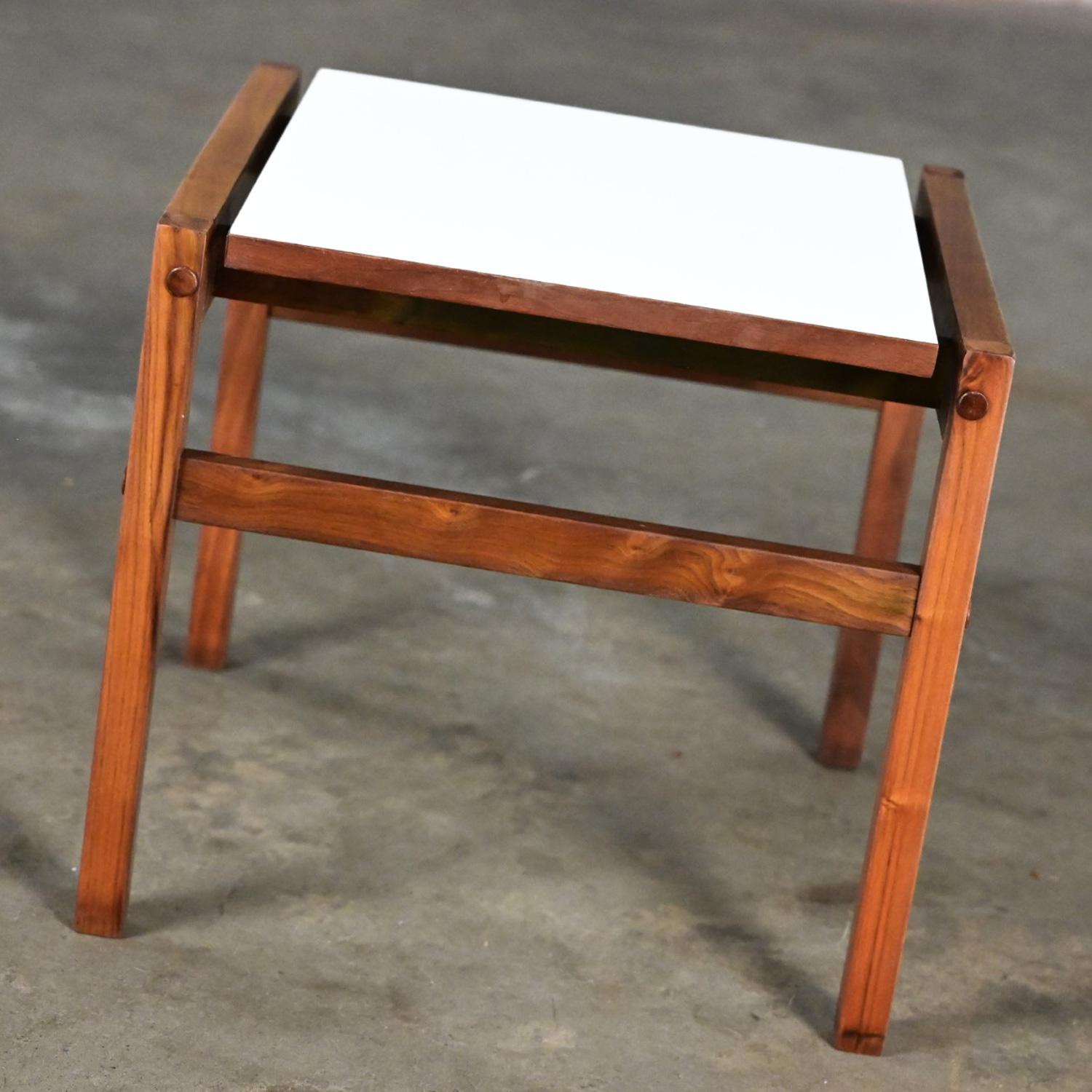 Mid Century Modern Small Square Side Table Teak with White Laminate Top For Sale 5