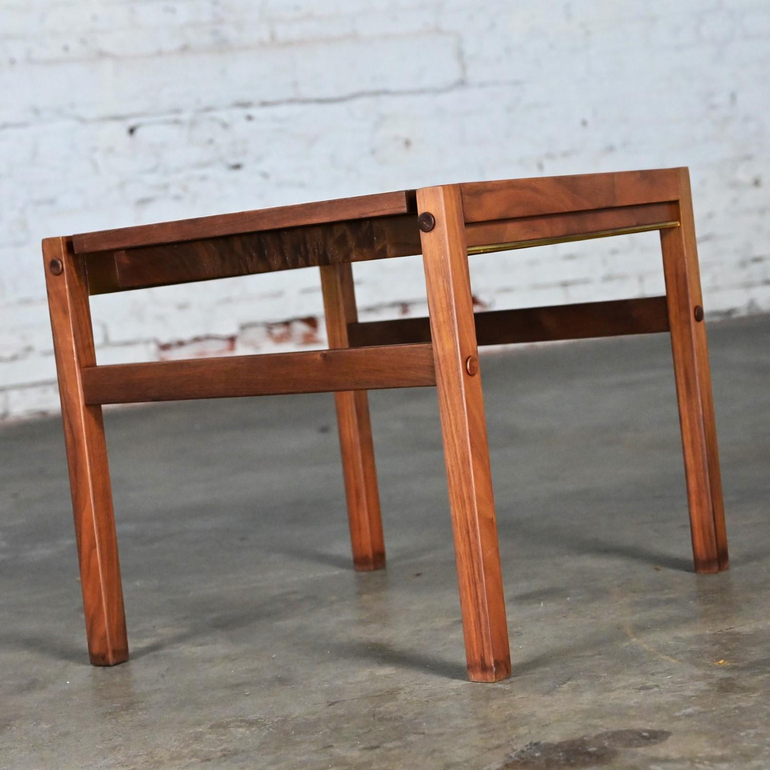 Mid Century Modern Small Square Side Table Teak with White Laminate Top For Sale 1