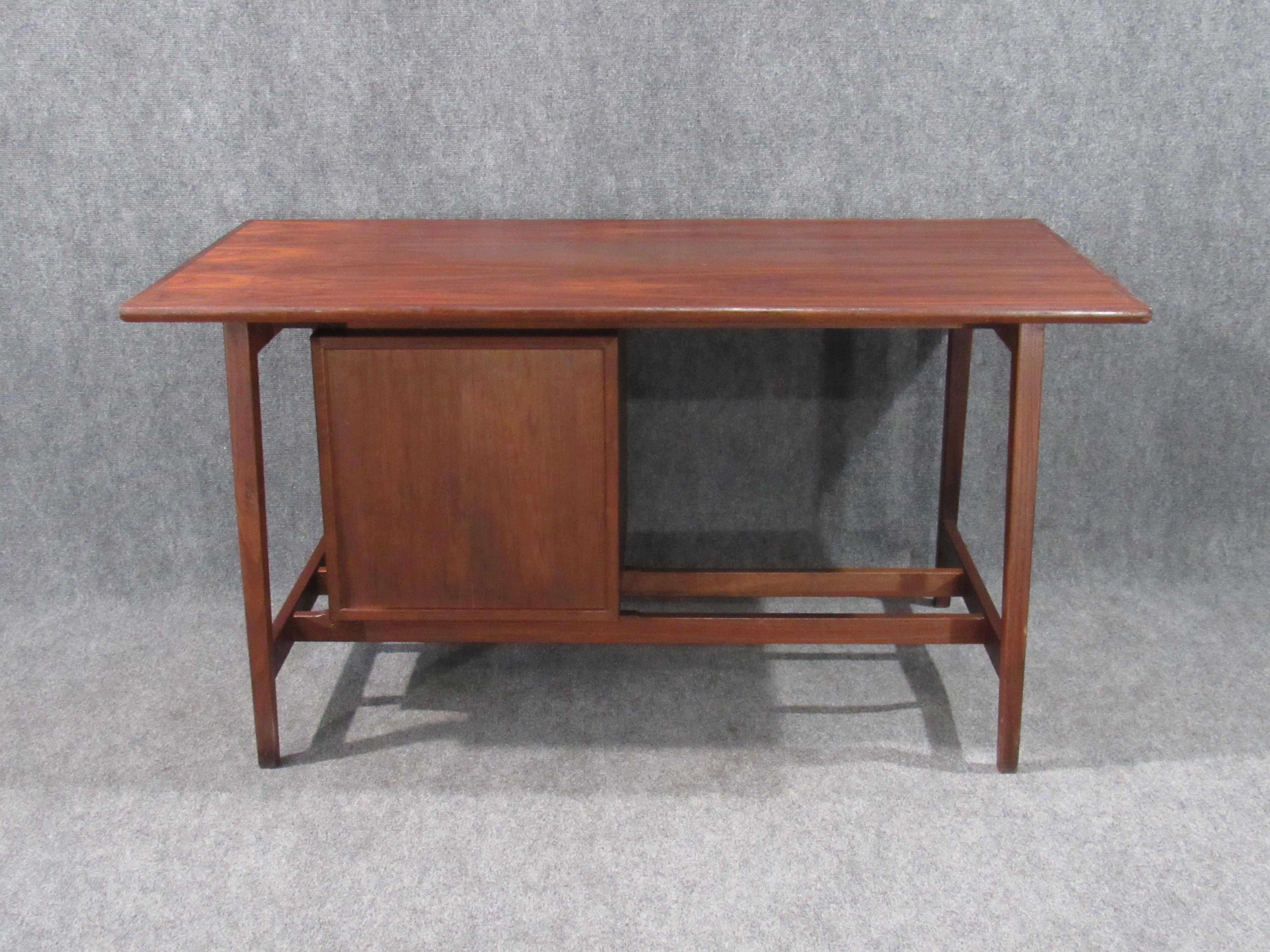 Late 20th Century Mid-Century Modern Small Walnut Desk with Round Pulls For Sale