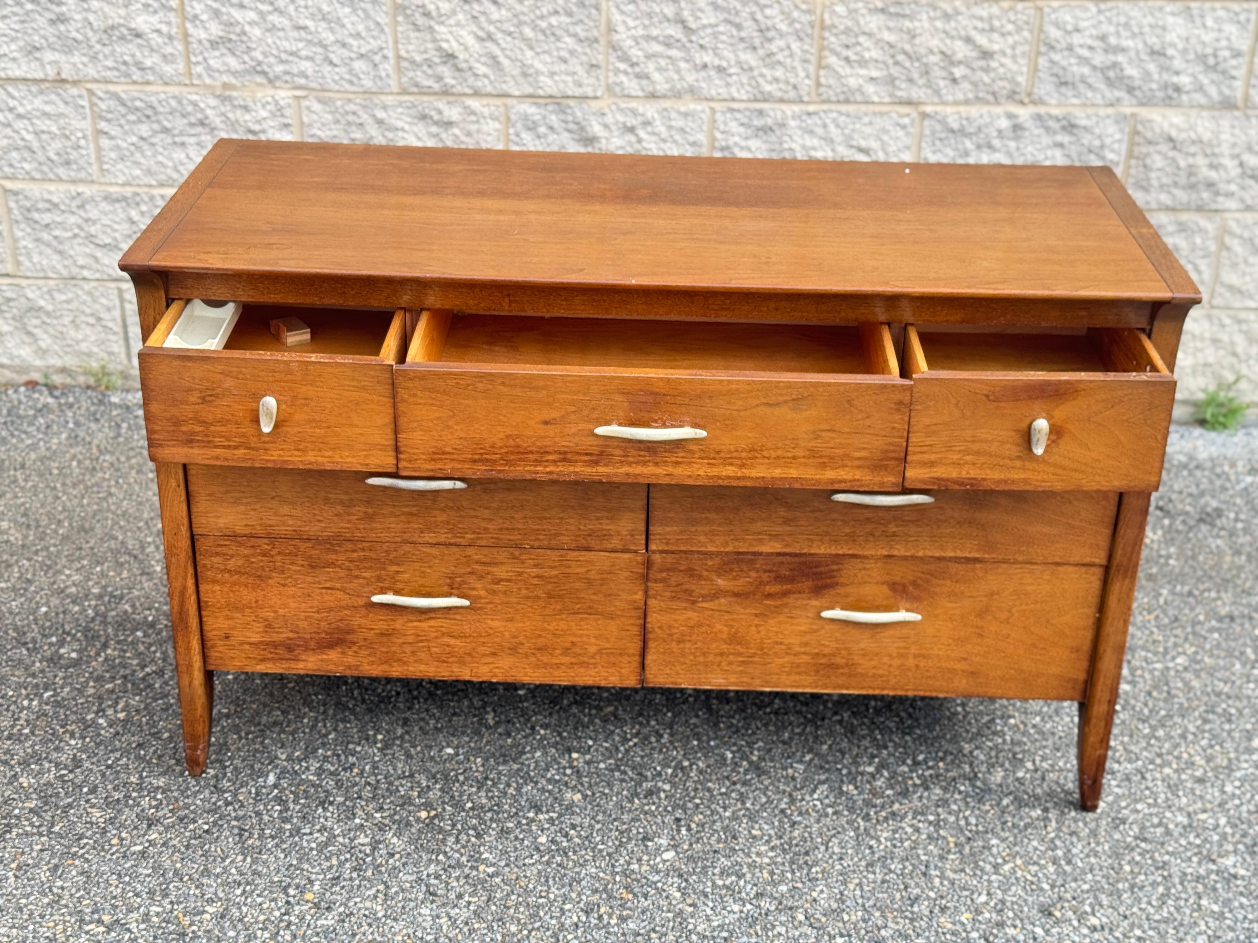 Mid-Century Modern Small Walnut Dresser by Drexel For Sale 1