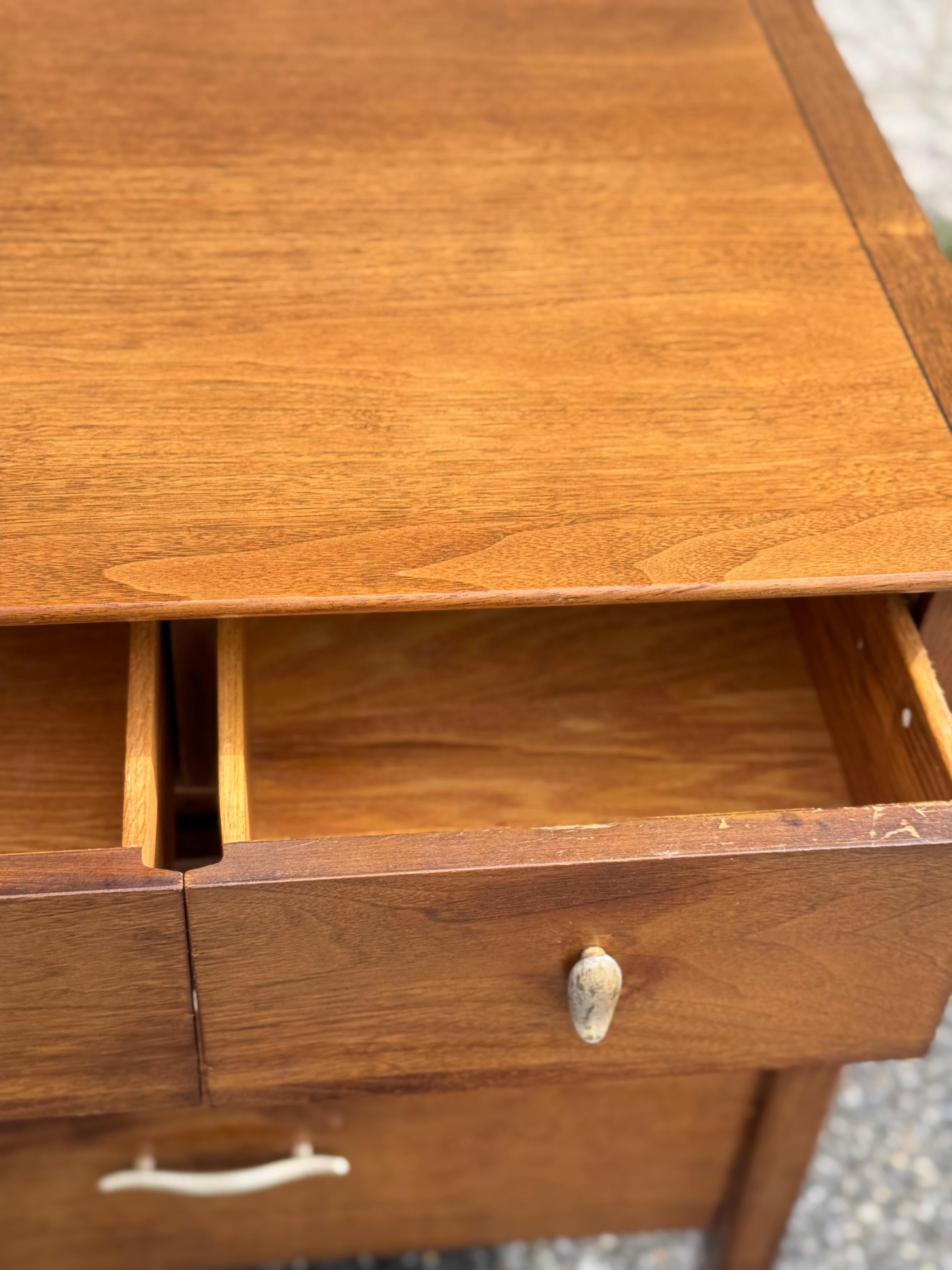 Mid-Century Modern Small Walnut Dresser by Drexel For Sale 3